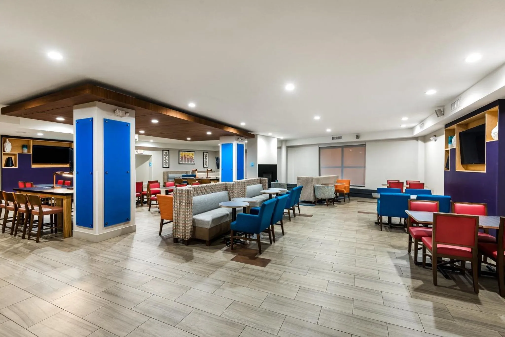 Breakfast, Restaurant/Places to Eat in Holiday Inn Express Albany Downtown