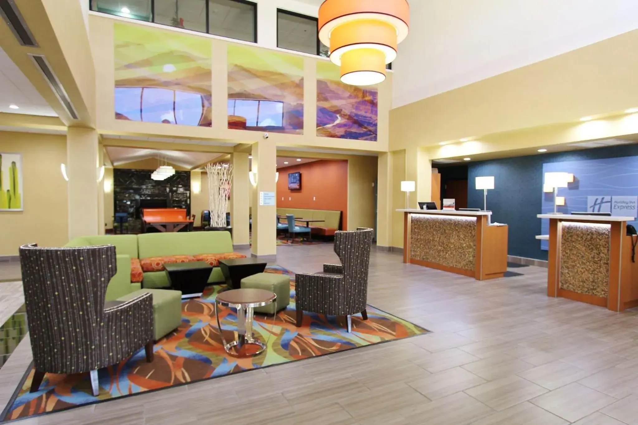 Property building in Holiday Inn Express Flagstaff by IHG Property building in Holiday Inn Express Flagstaff by IHG