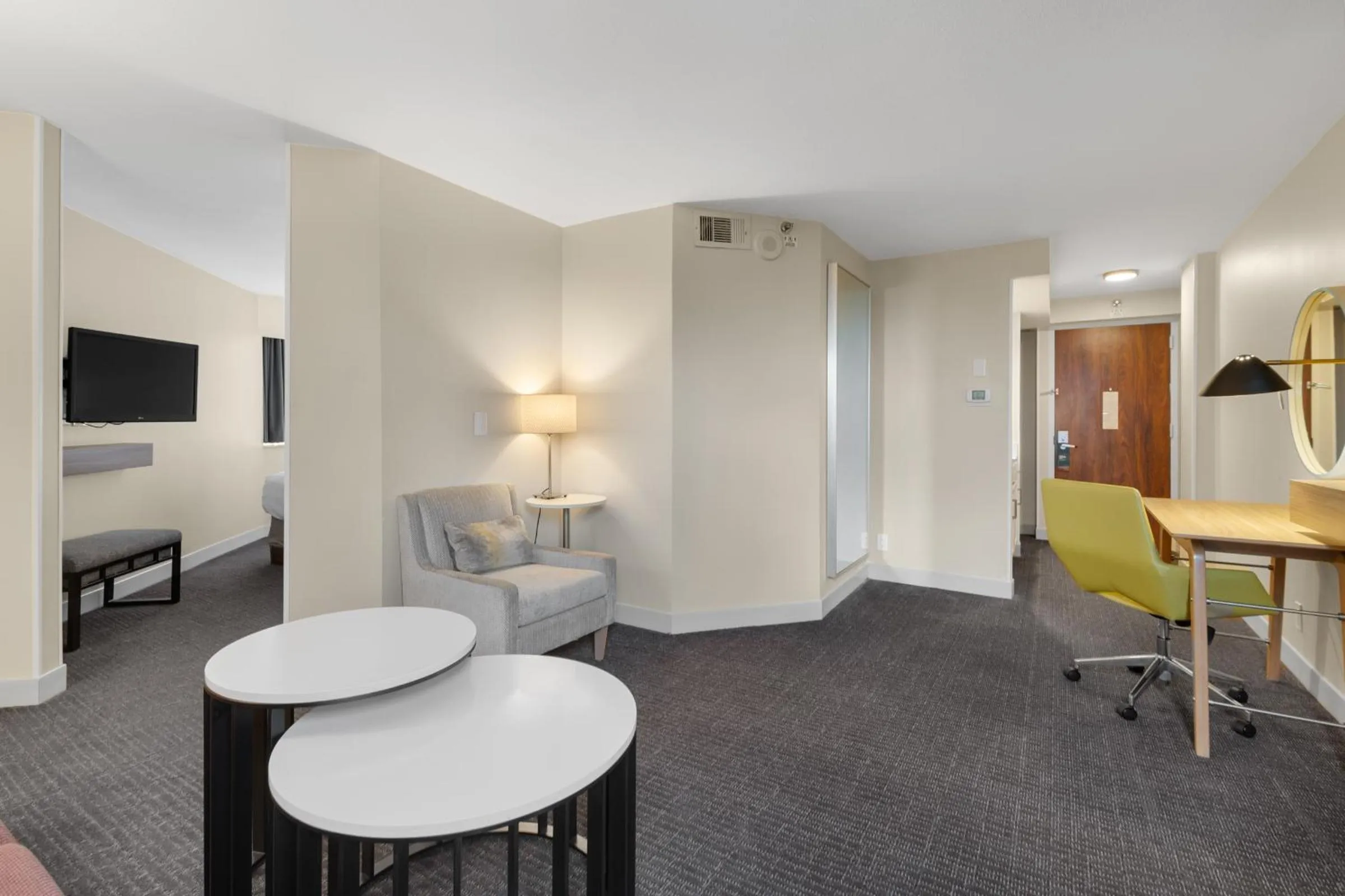 Seating area in Crowne Plaza Houston Med Ctr-Galleria Area by IHG