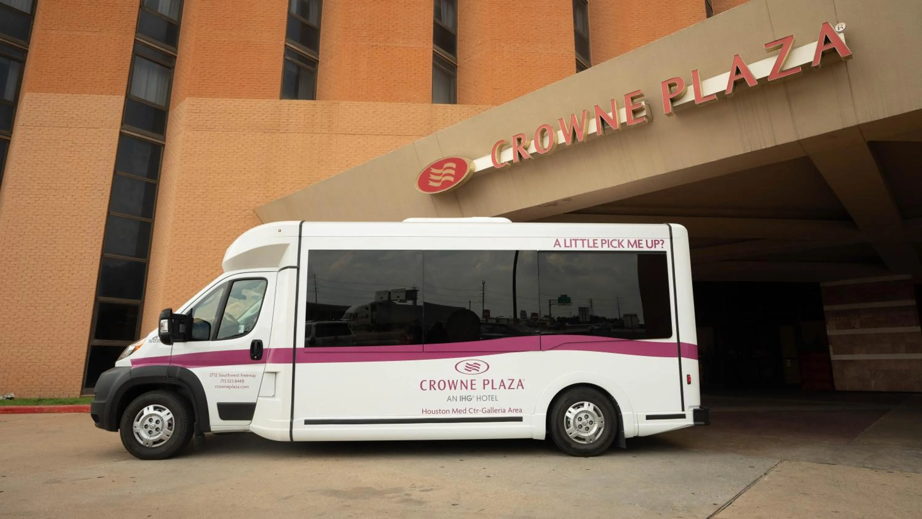 shuttle in Crowne Plaza Houston Med Ctr-Galleria Area by IHG