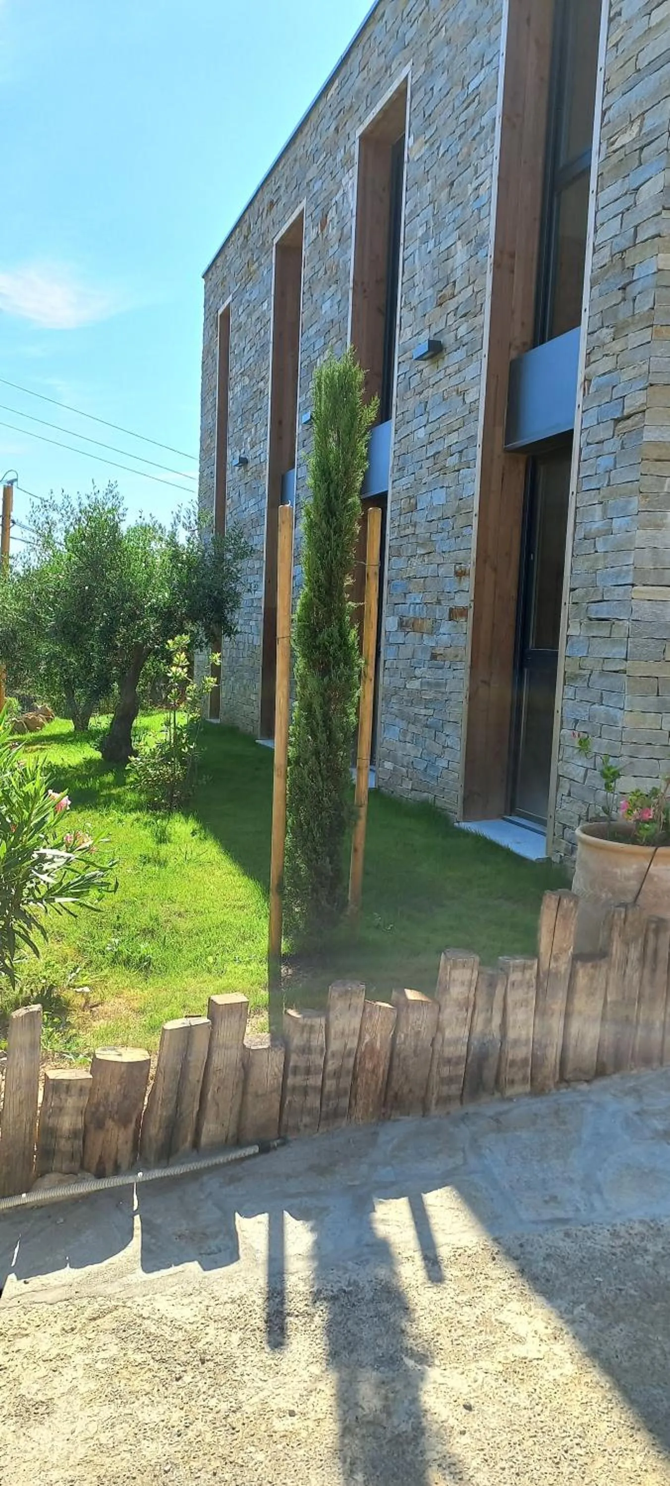 Property building in Suites in Erbalunga