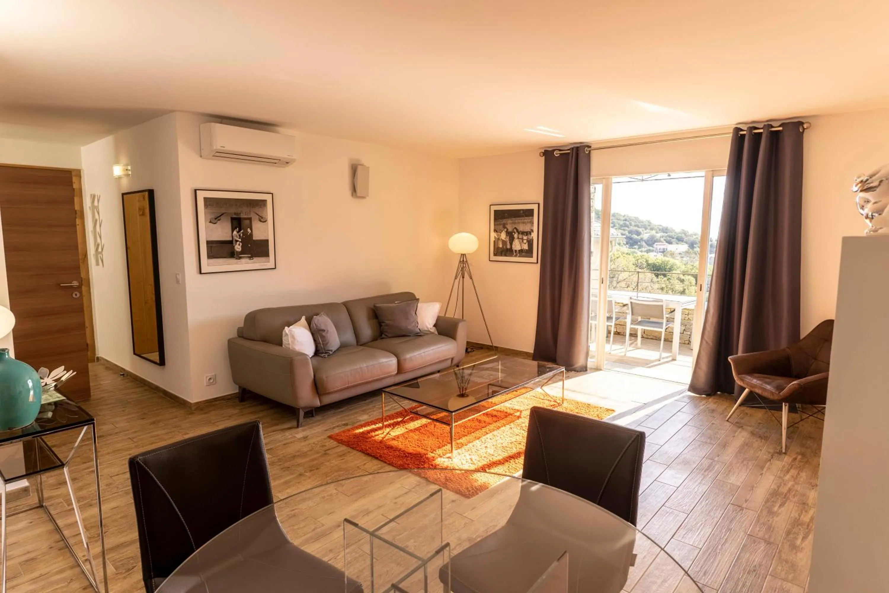 Living room in Suites in Erbalunga