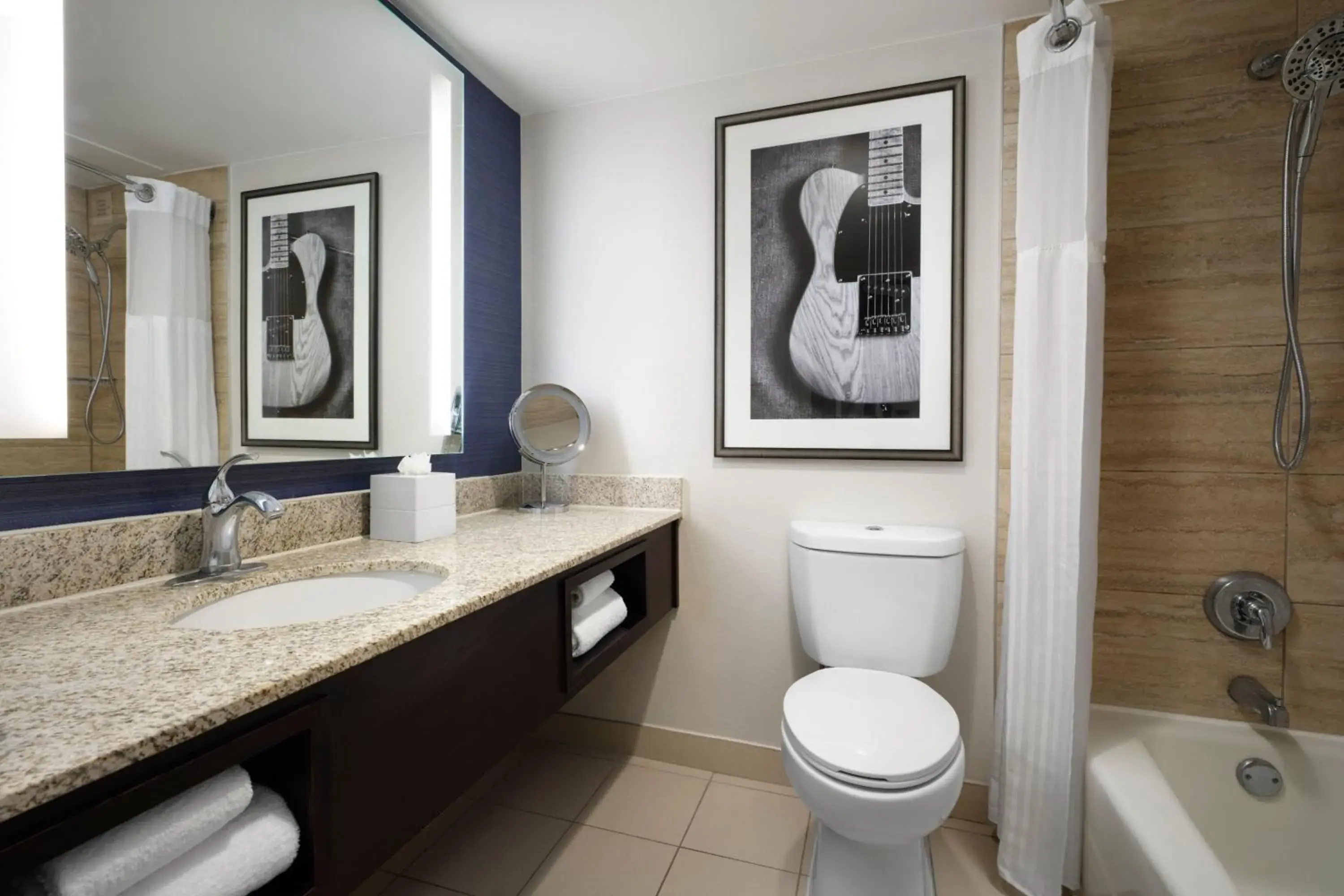 Bathroom in Hilton Nashville Airport Bathroom in Hilton Nashville Airport