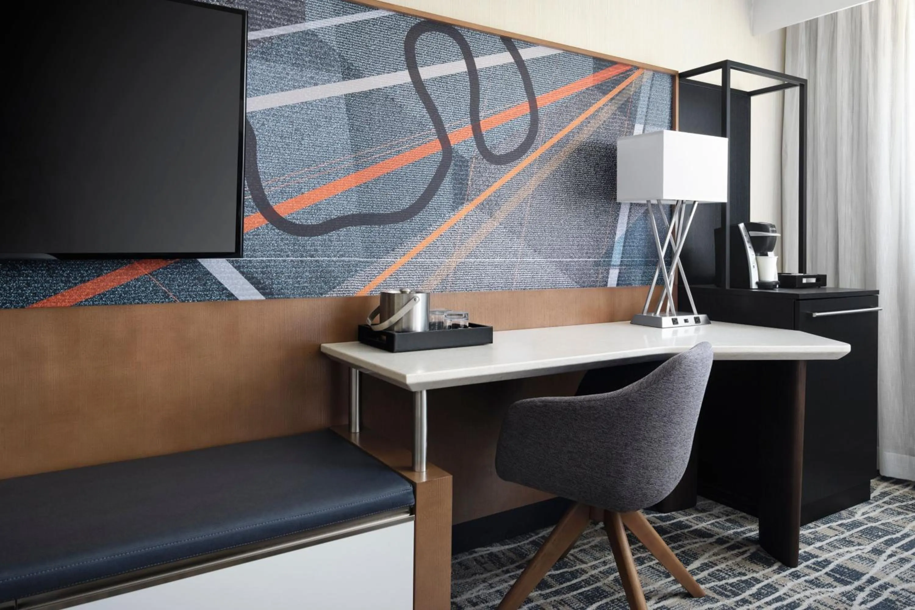 Photo of the whole room in Nashville Airport Marriott