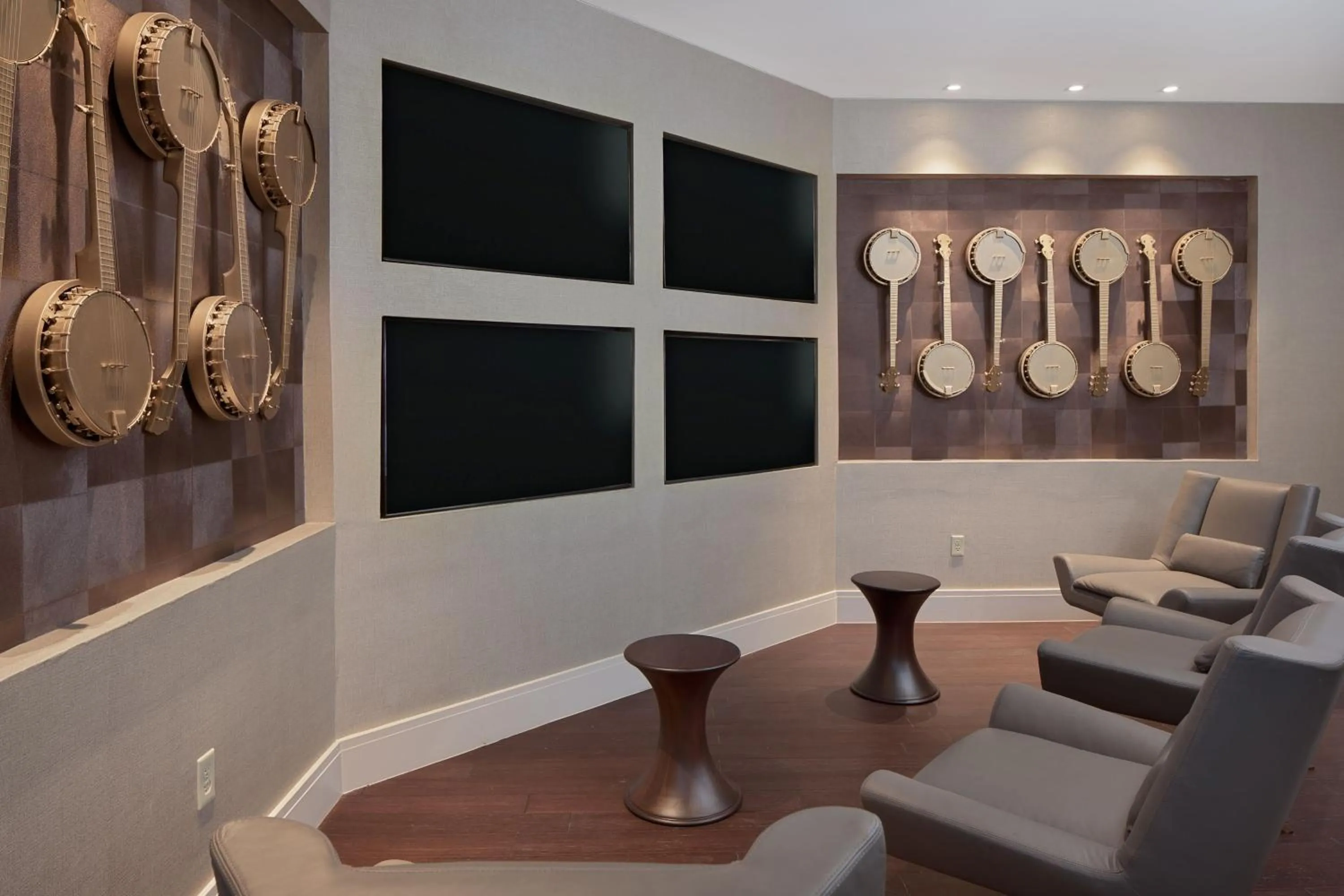 Lounge or bar in Hilton Nashville Airport