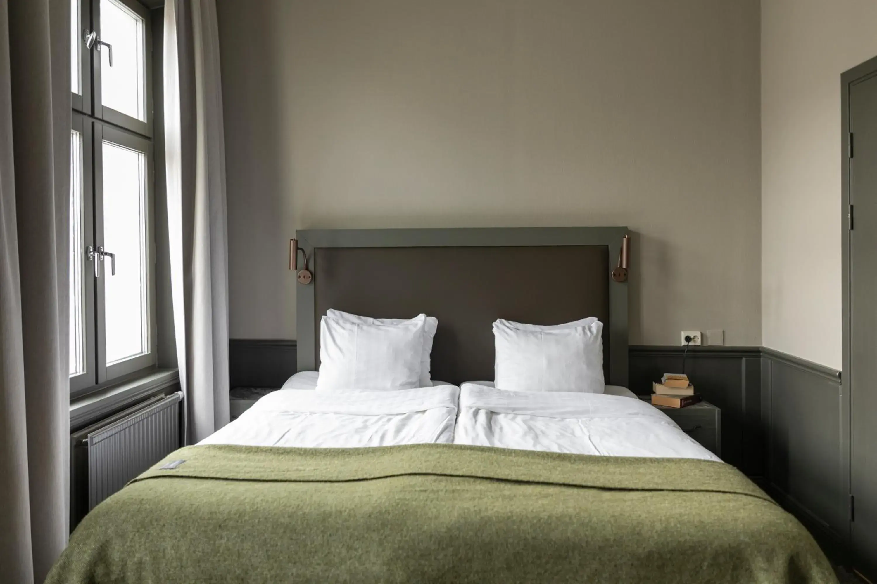 Bed in Home Hotel Majoren Bed in Home Hotel Majoren