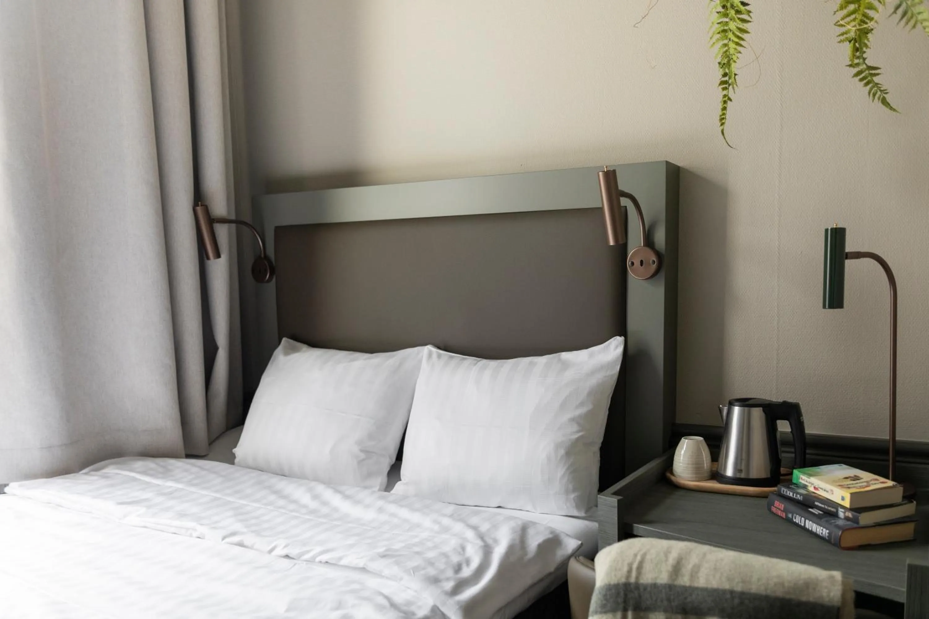 Coffee/tea facilities, Bed in Home Hotel Majoren