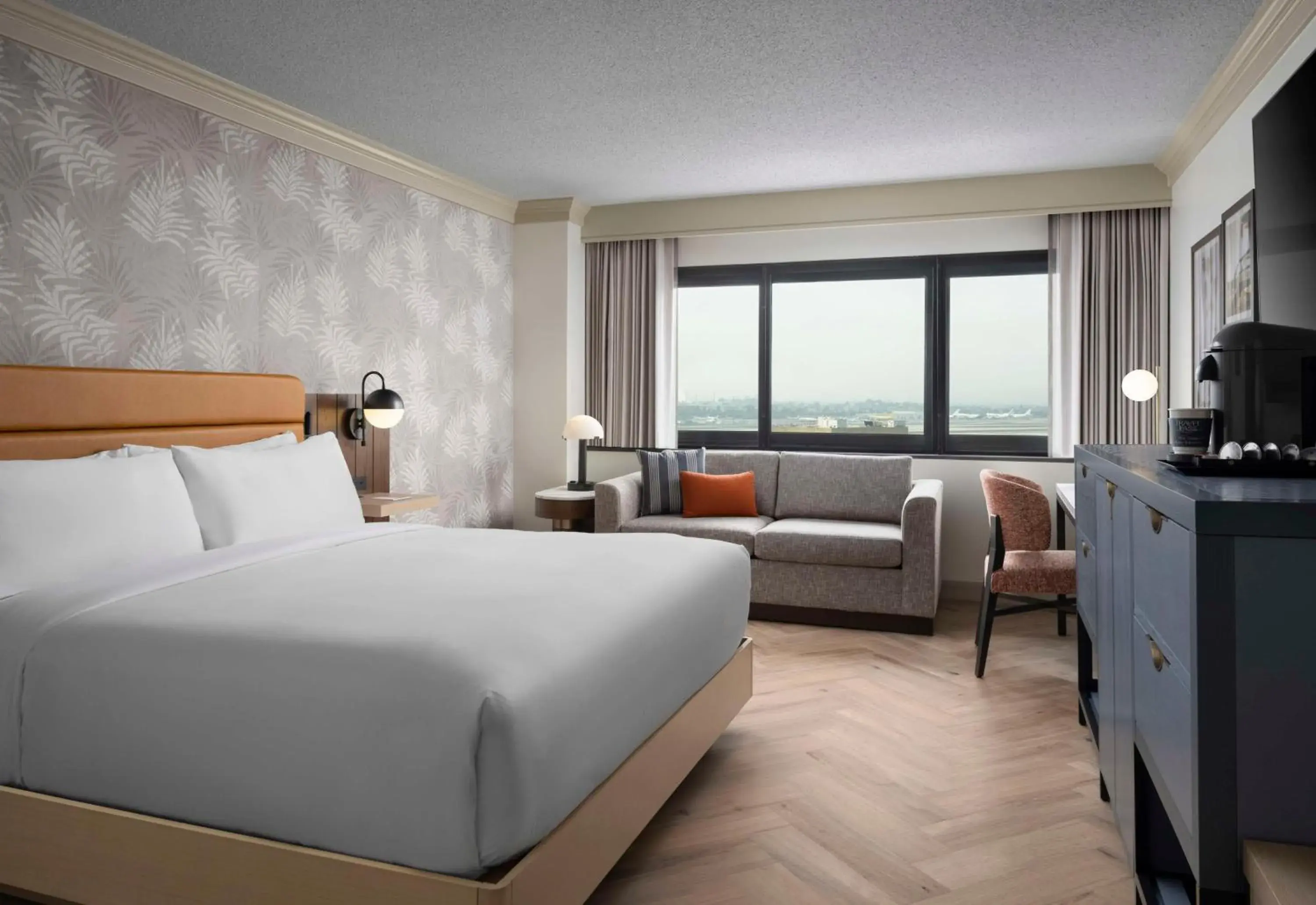 Bedroom, Bed in Sonesta Los Angeles Airport LAX Bedroom, Bed in Sonesta Los Angeles Airport LAX