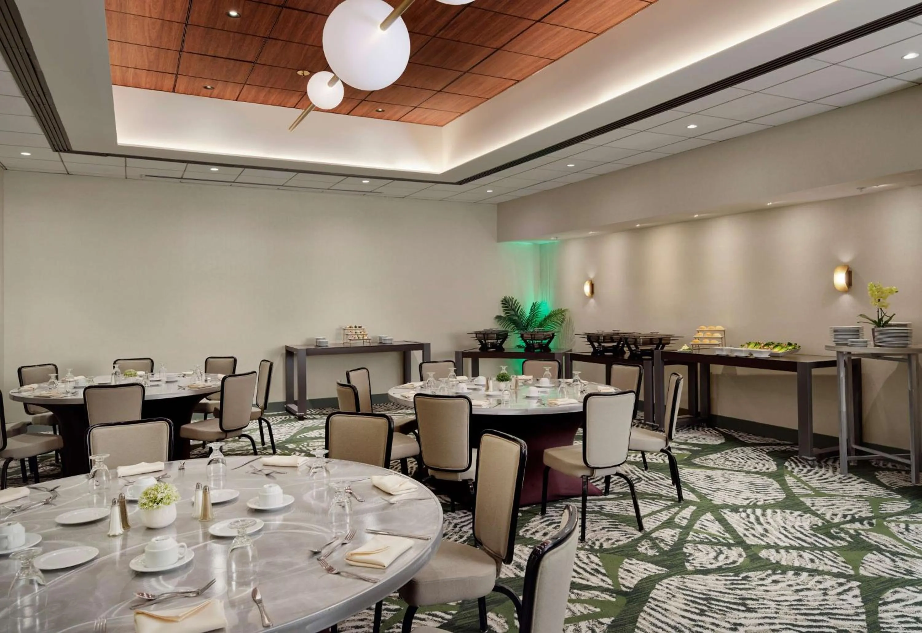 Meeting/conference room in Sonesta Los Angeles Airport LAX