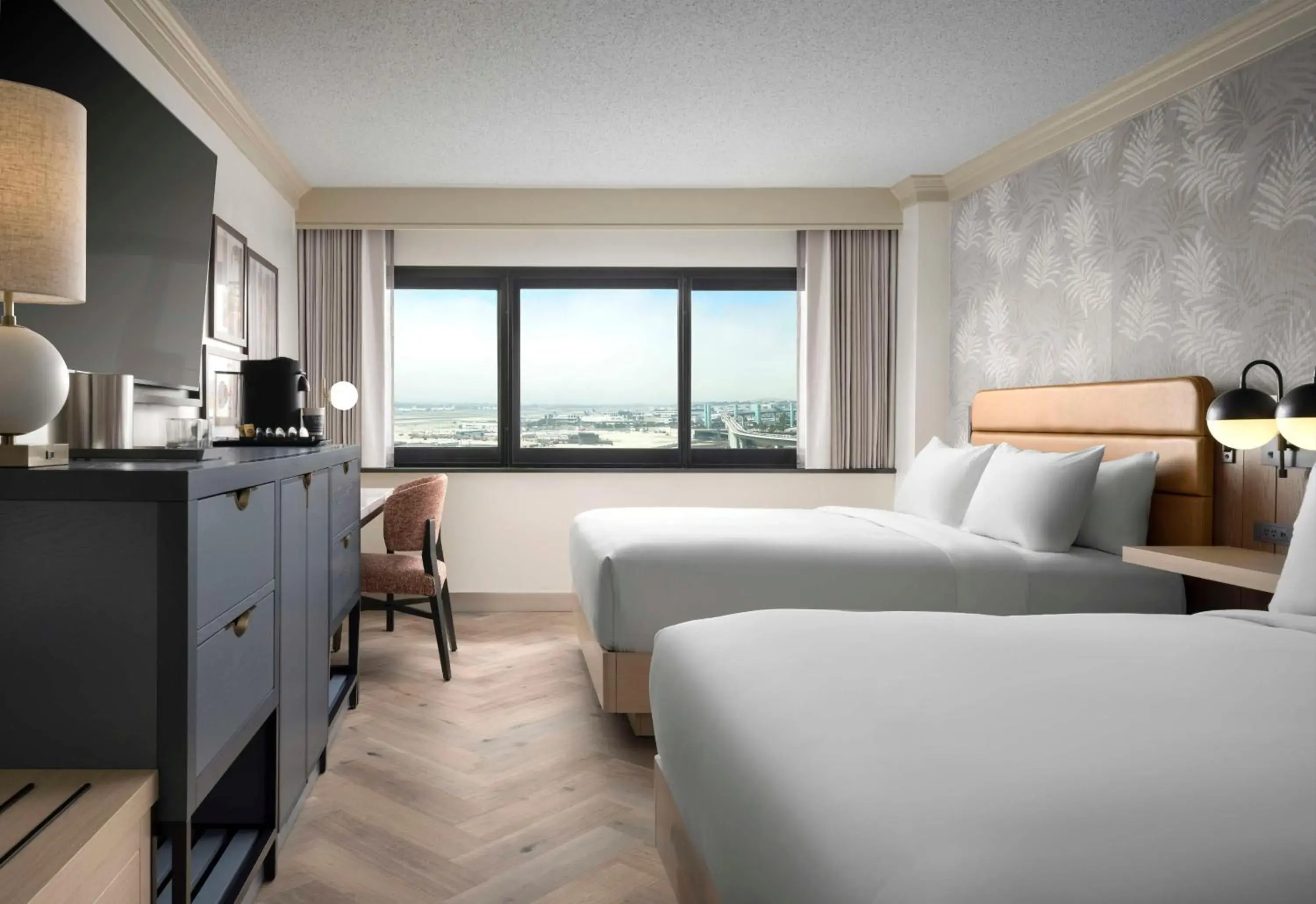 Bedroom, Bed in Sonesta Los Angeles Airport LAX Bedroom, Bed in Sonesta Los Angeles Airport LAX