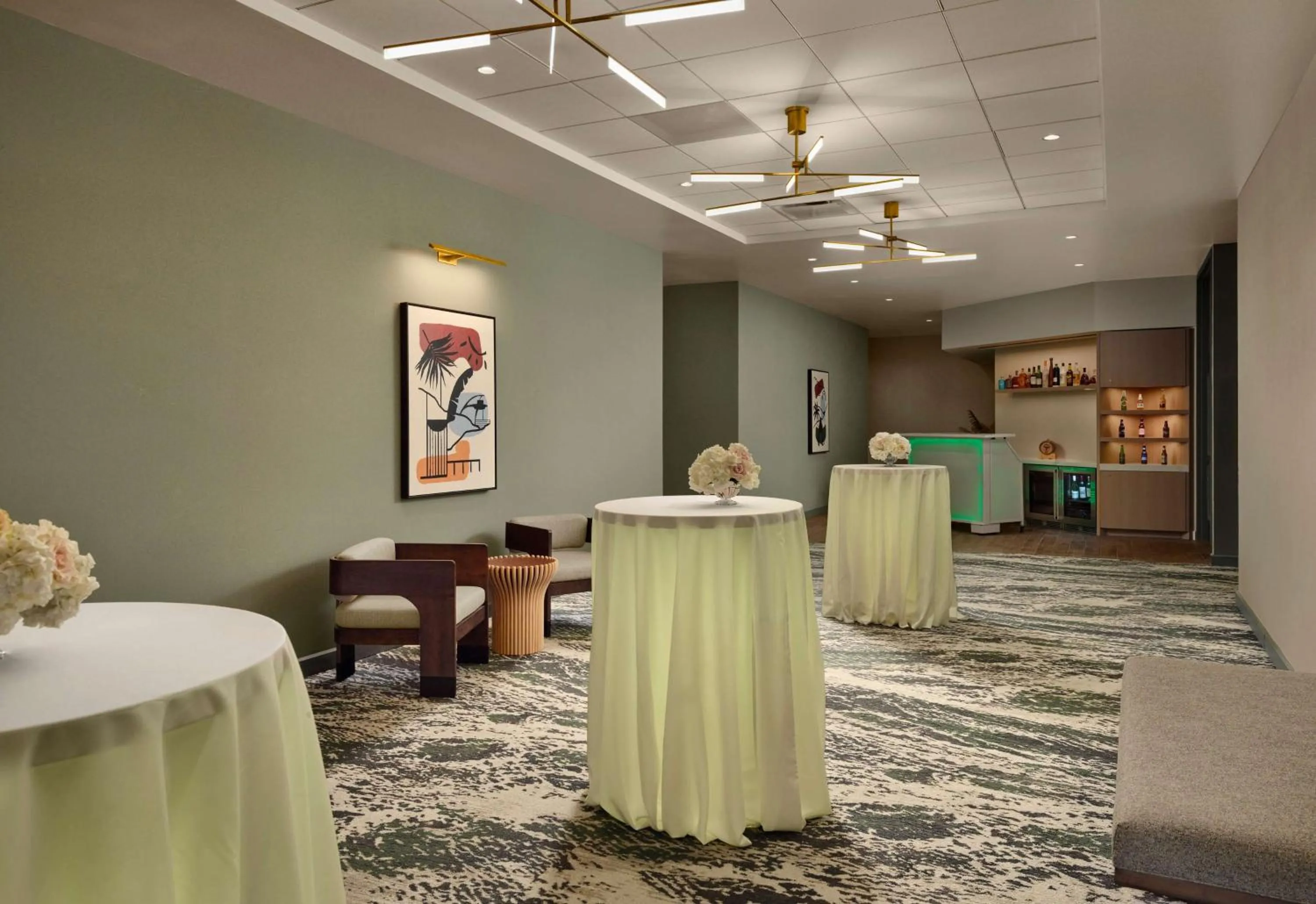 Meeting/conference room in Sonesta Los Angeles Airport LAX