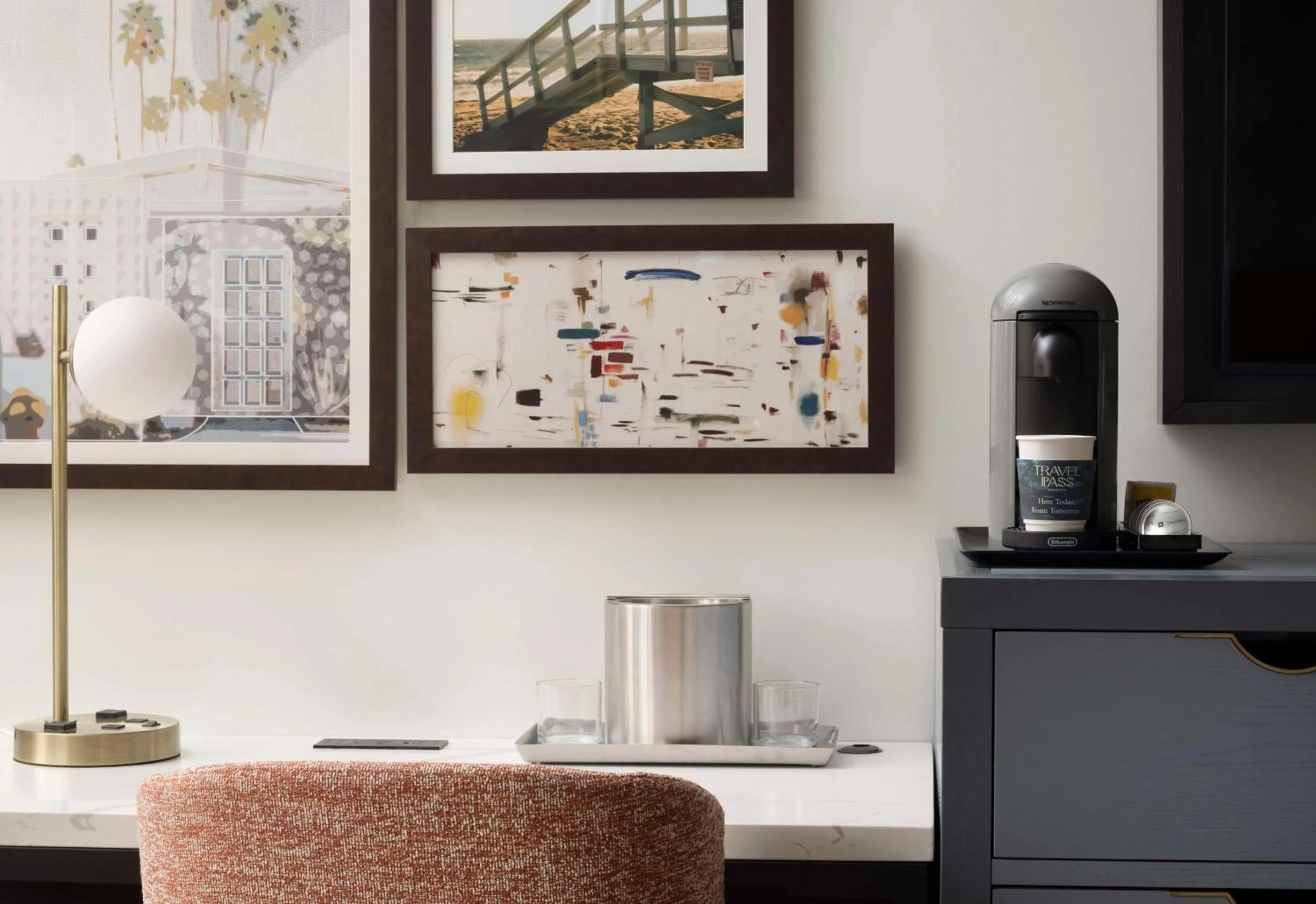 Bedroom in Sonesta Los Angeles Airport LAX