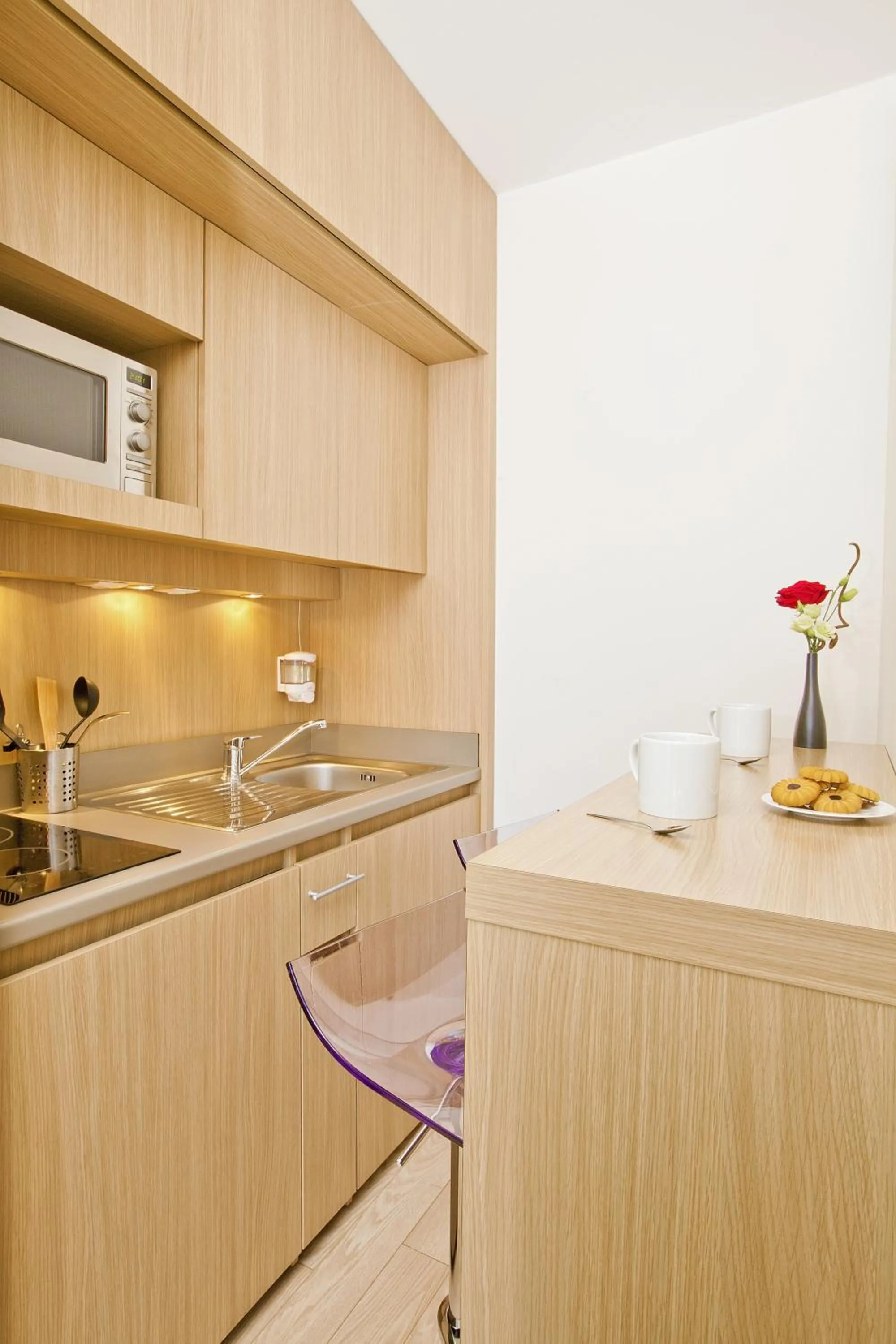 Kitchen or kitchenette in Residhome Carrières La Défense