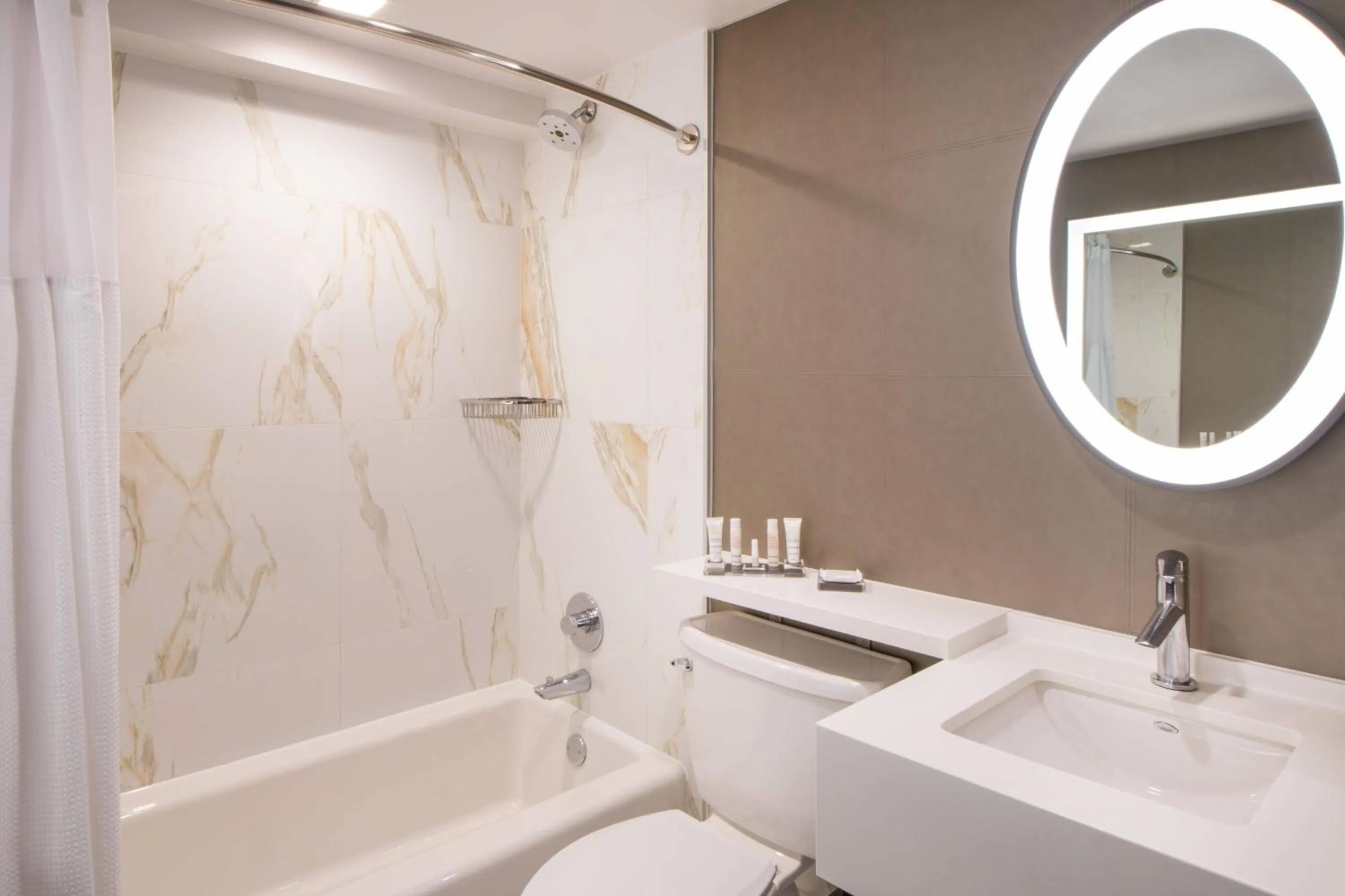 Bathroom in Beverly Hills Marriott