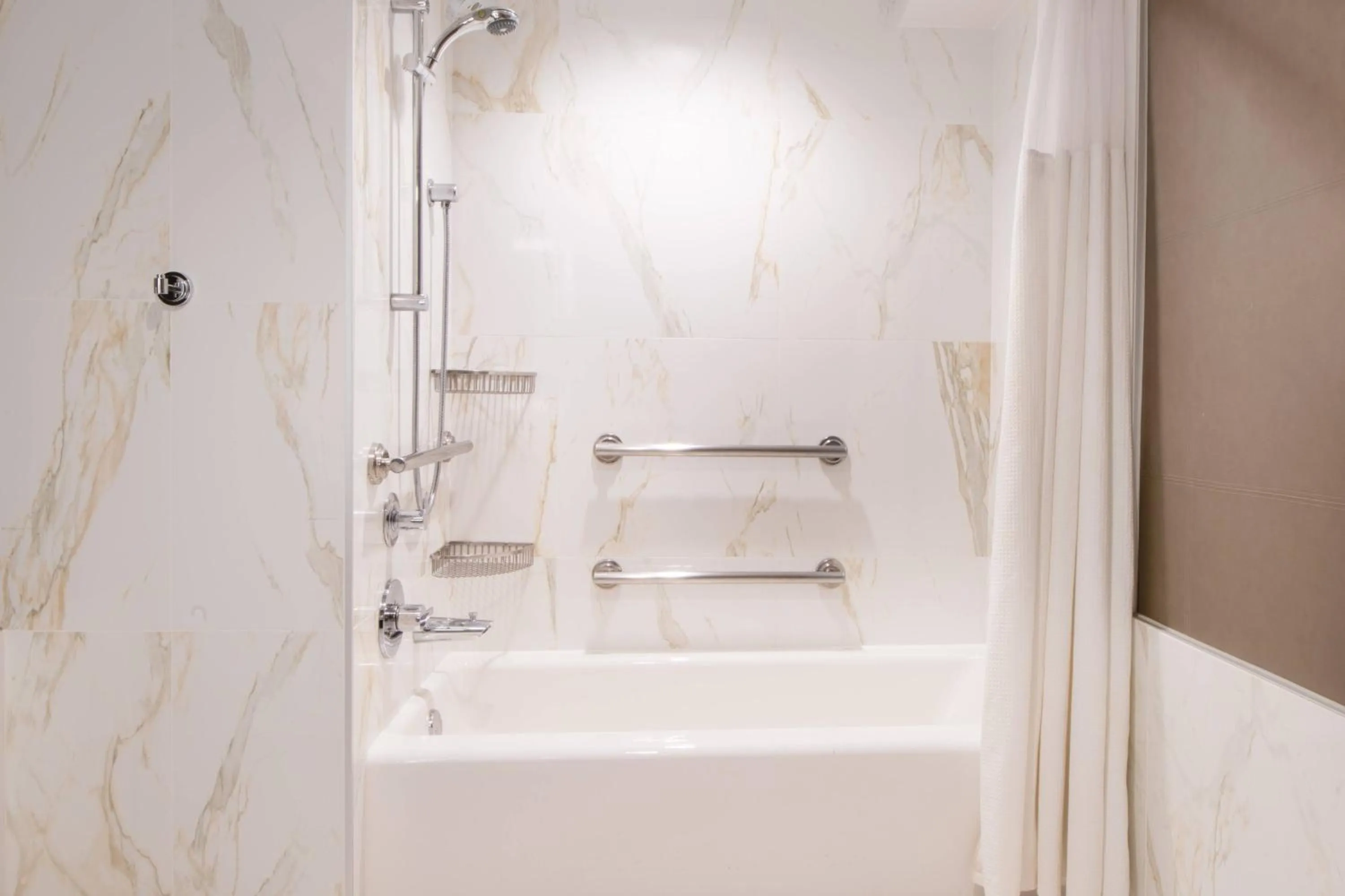 Bathroom in Beverly Hills Marriott