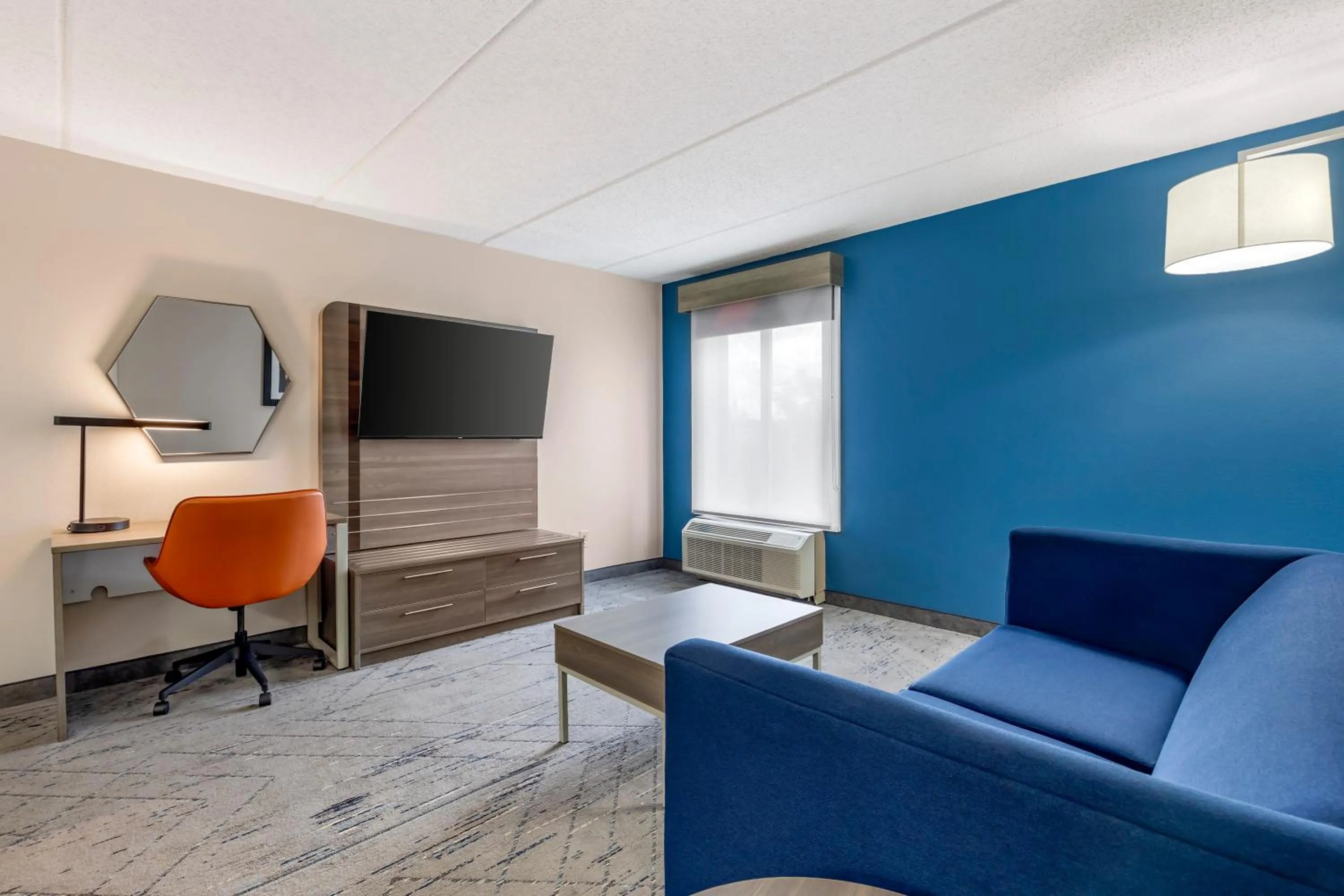 Holiday Inn Express & Suites Nashville Southeast - Antioch by IHG