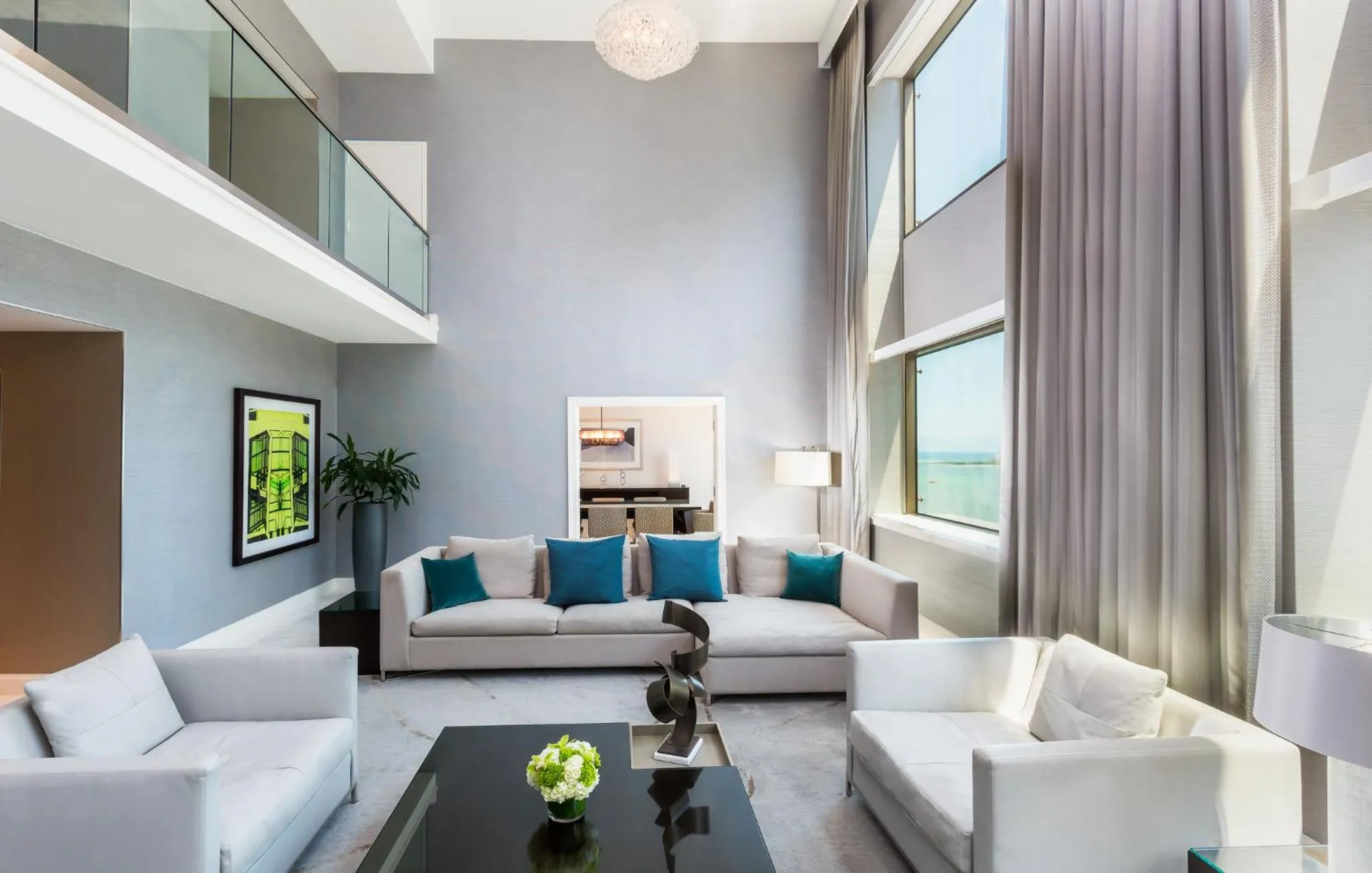 Photo of the whole room in InterContinental Miami by IHG