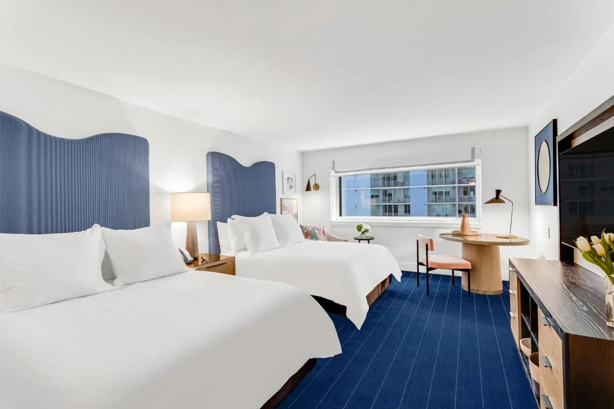 Photo of the whole room, Bed in InterContinental Miami by IHG