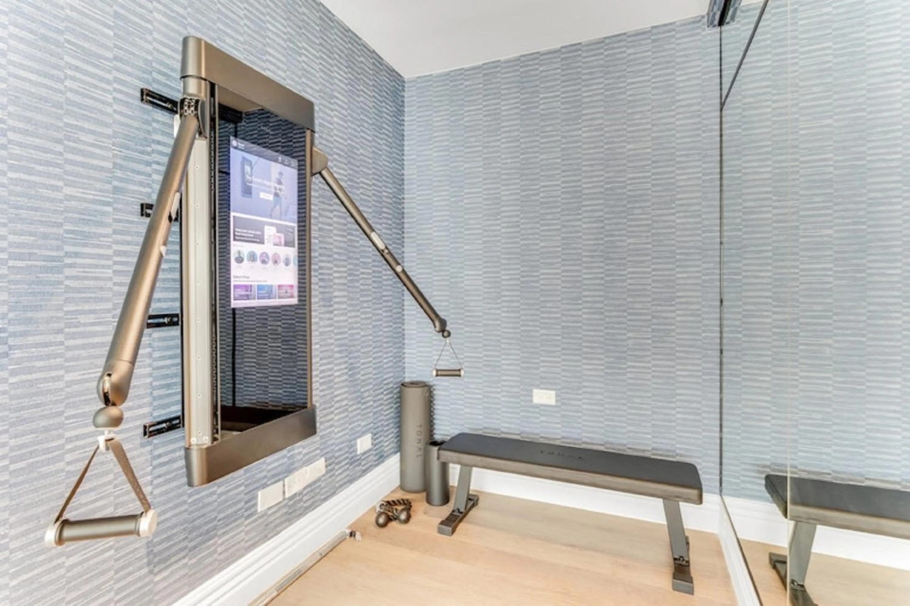 Photo of the whole room in InterContinental Miami by IHG