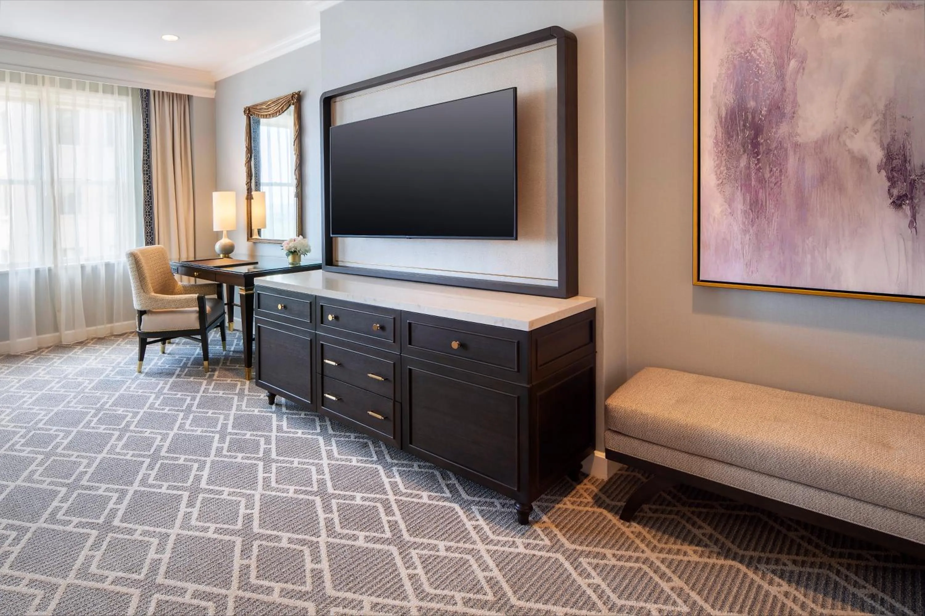 TV and multimedia in Willard InterContinental Washington by IHG
