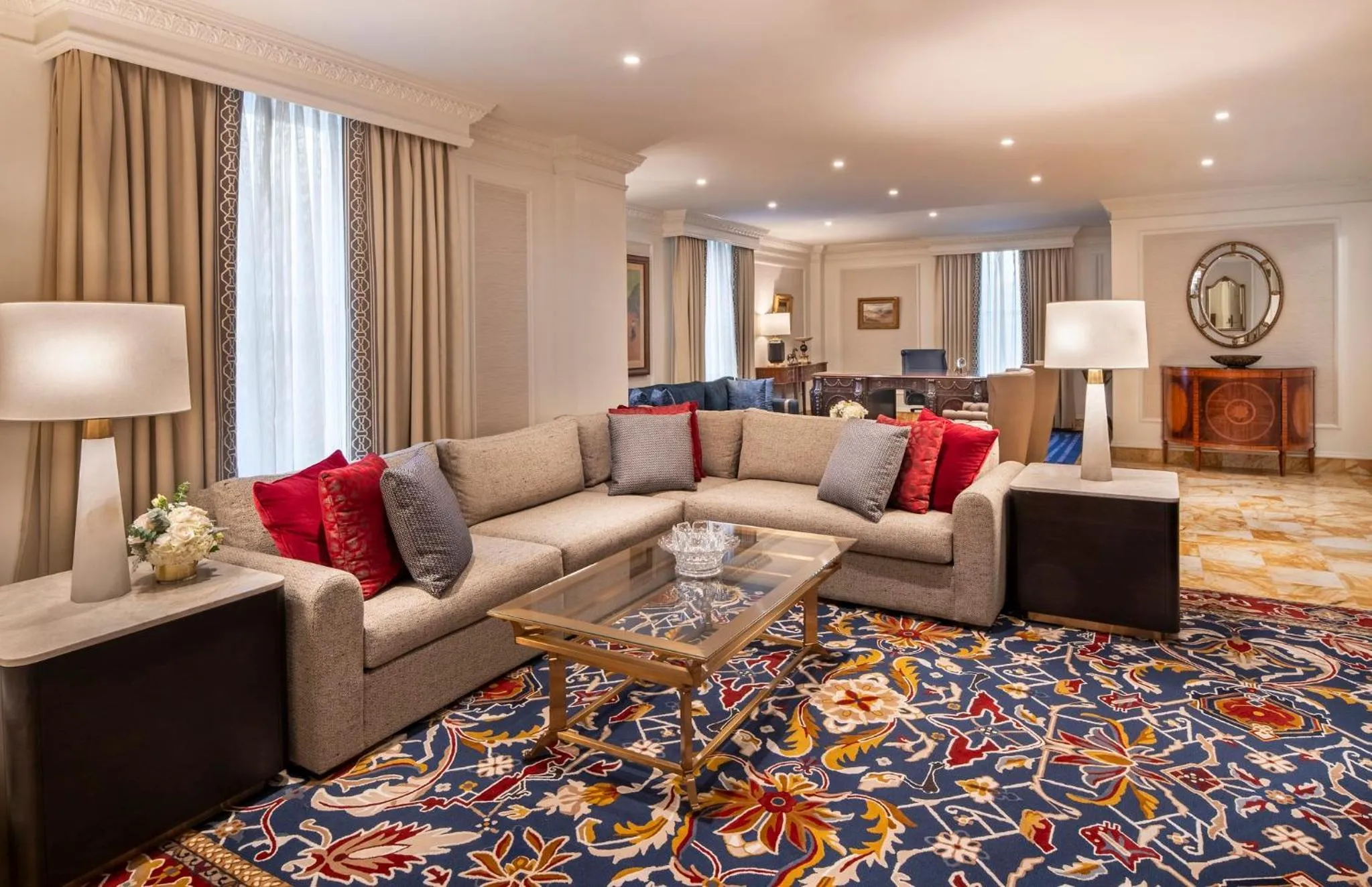 Photo of the whole room in Willard InterContinental Washington by IHG