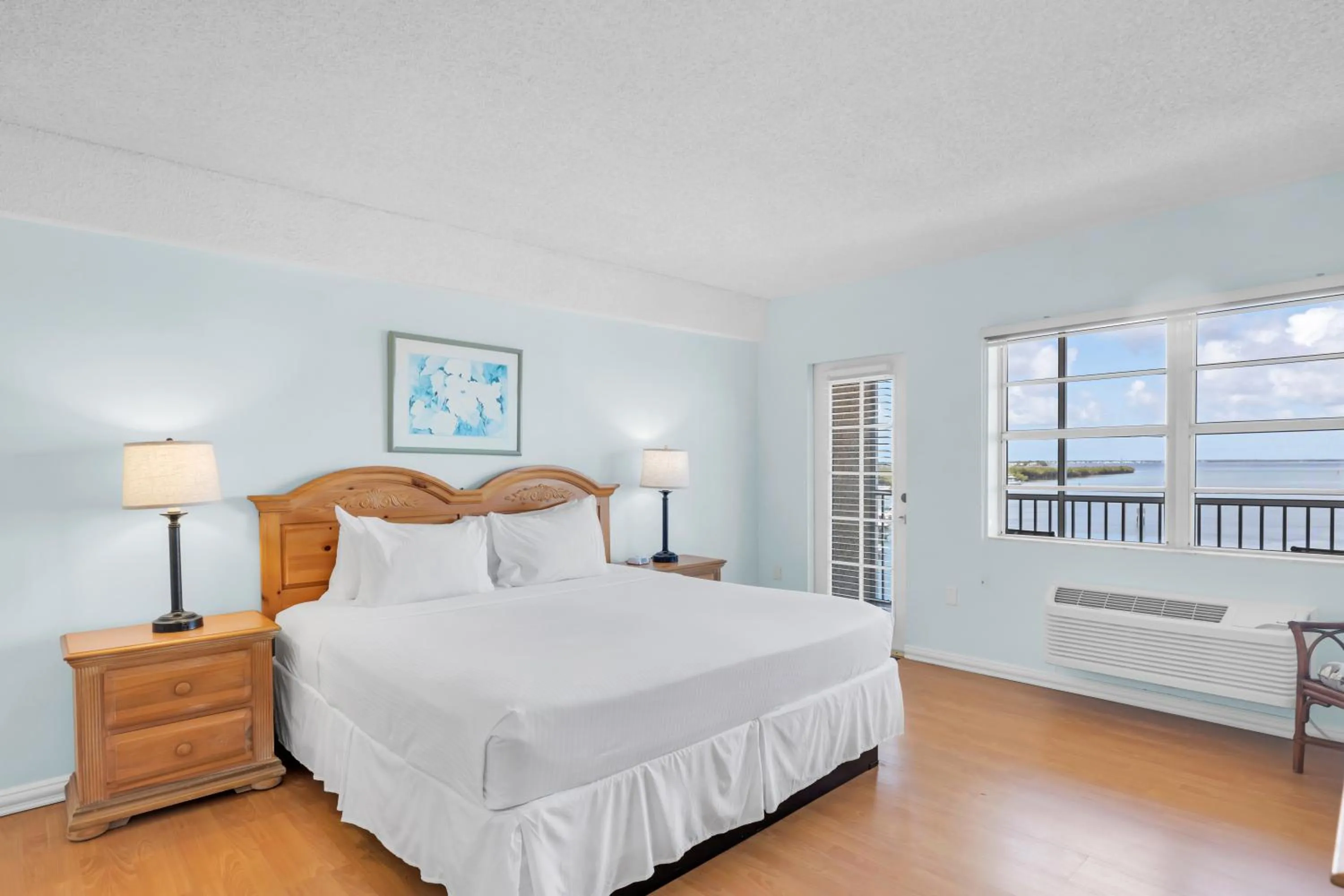 Bedroom, Bed in Anchorage Resort