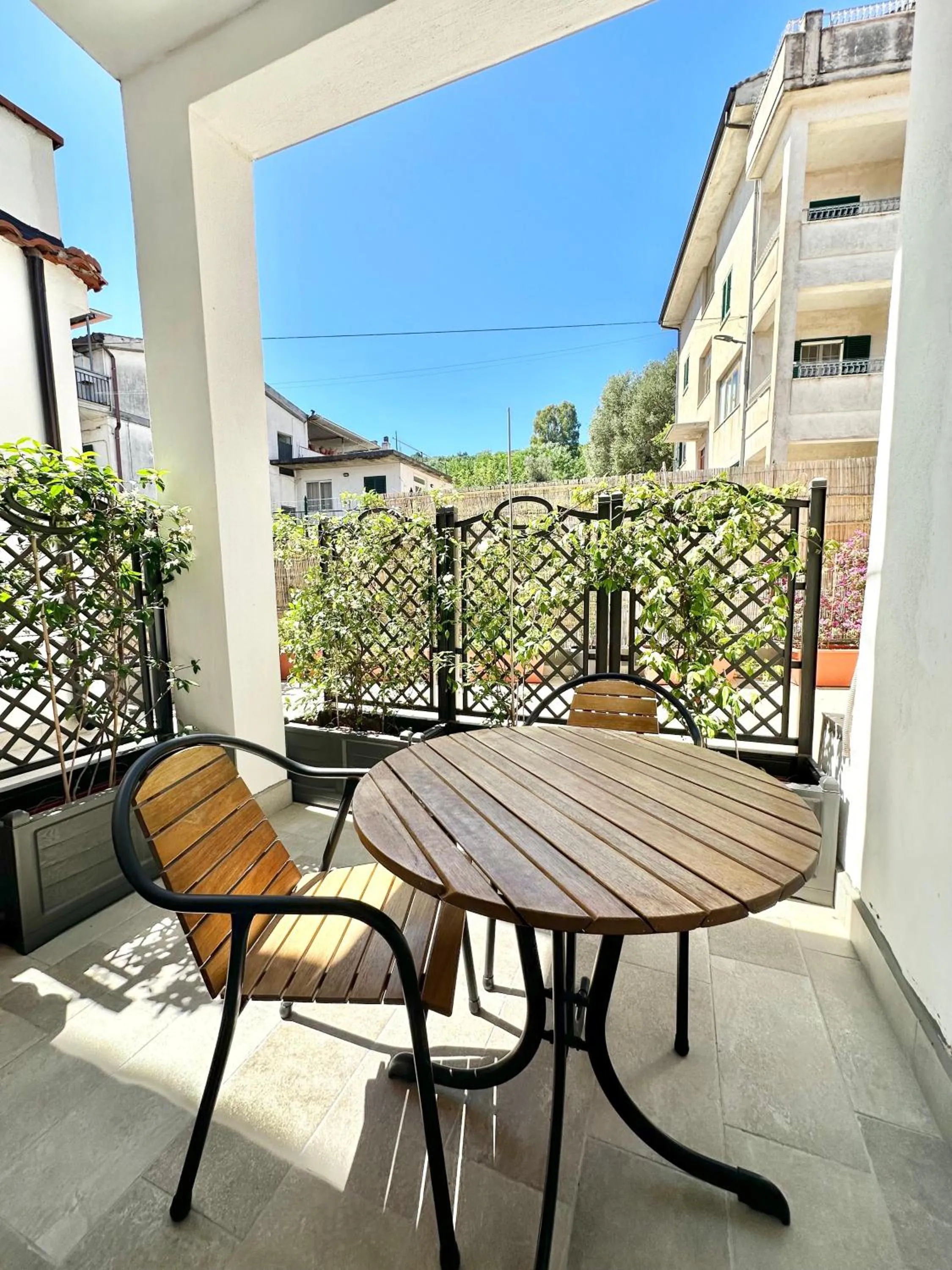 Patio in Belvedere Hotel-B&B