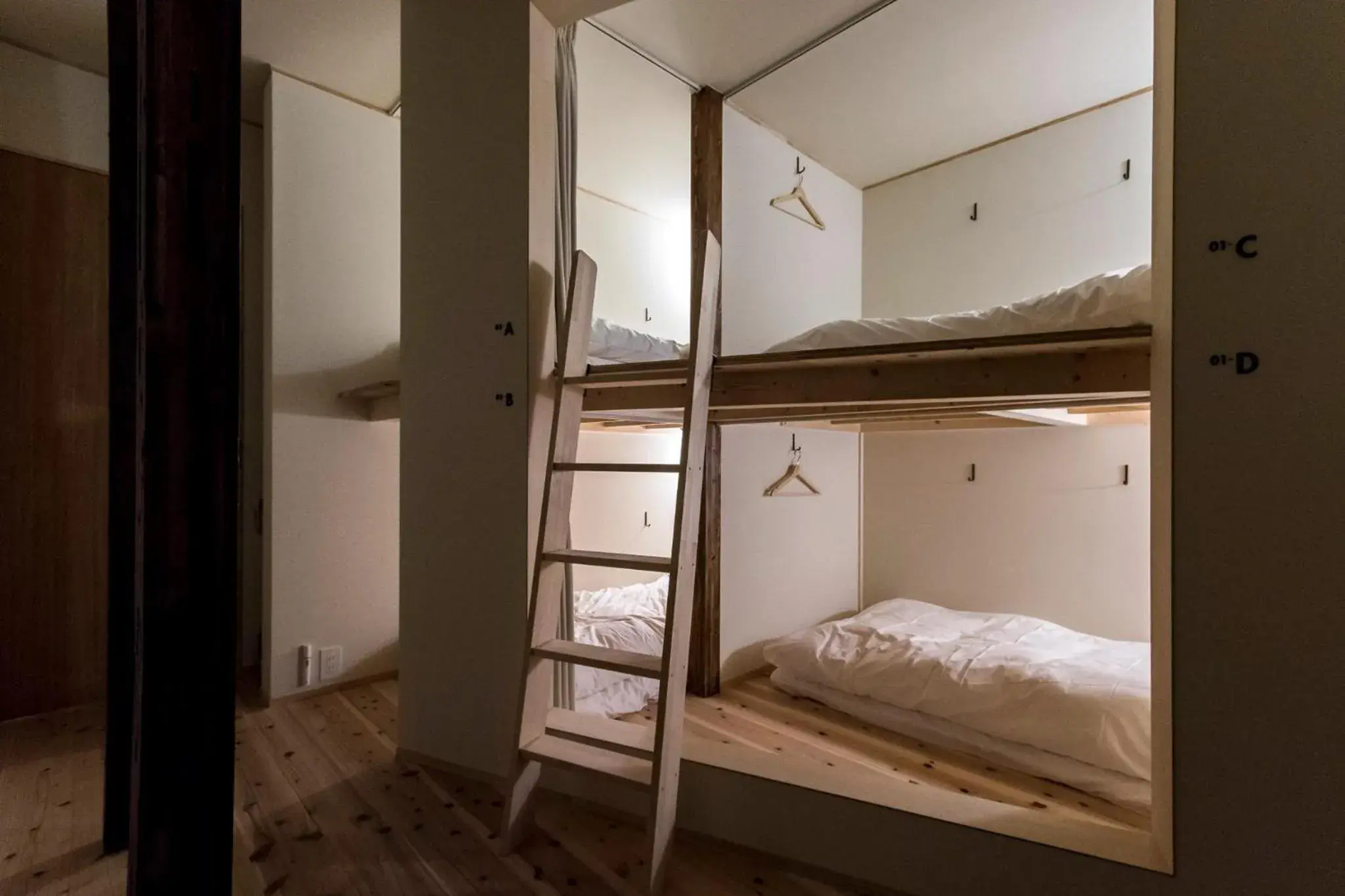 Bunk Bed in Female Dormitory Room in Shizuya KYOTO Bunk Bed in Female Dormitory Room in Shizuya KYOTO