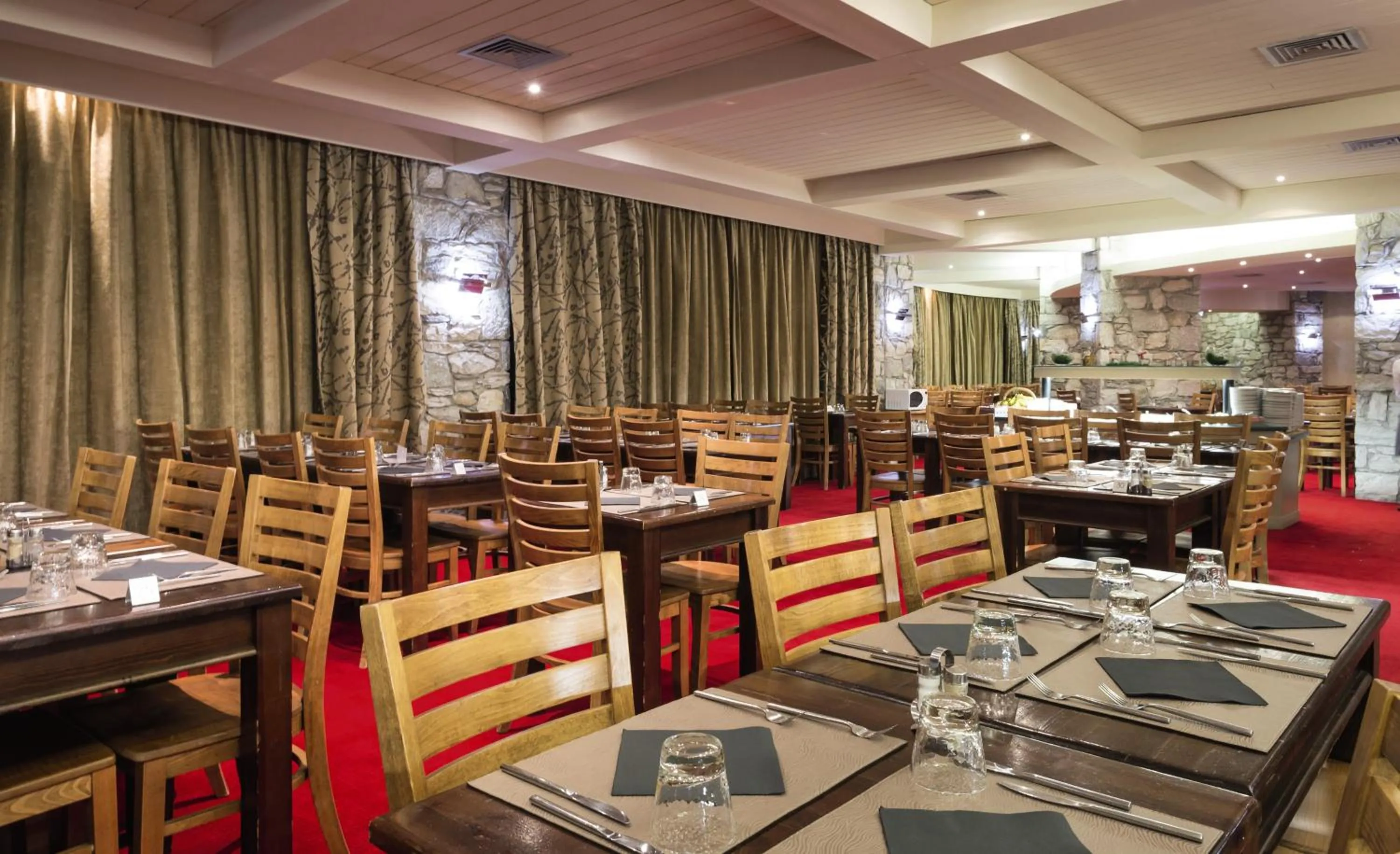 Restaurant/Places to Eat in Diva