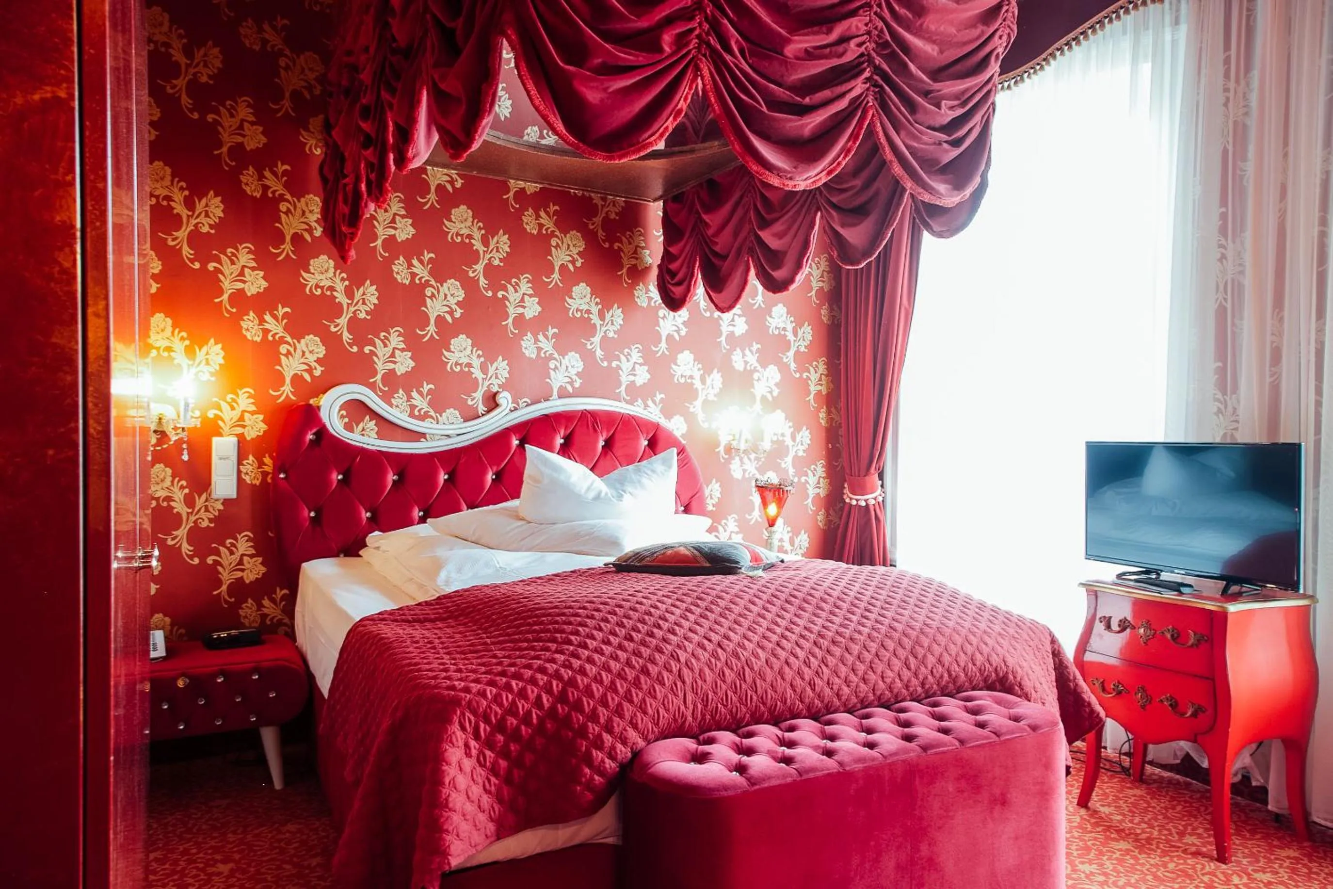 Photo of the whole room, Bed in Hotel Village