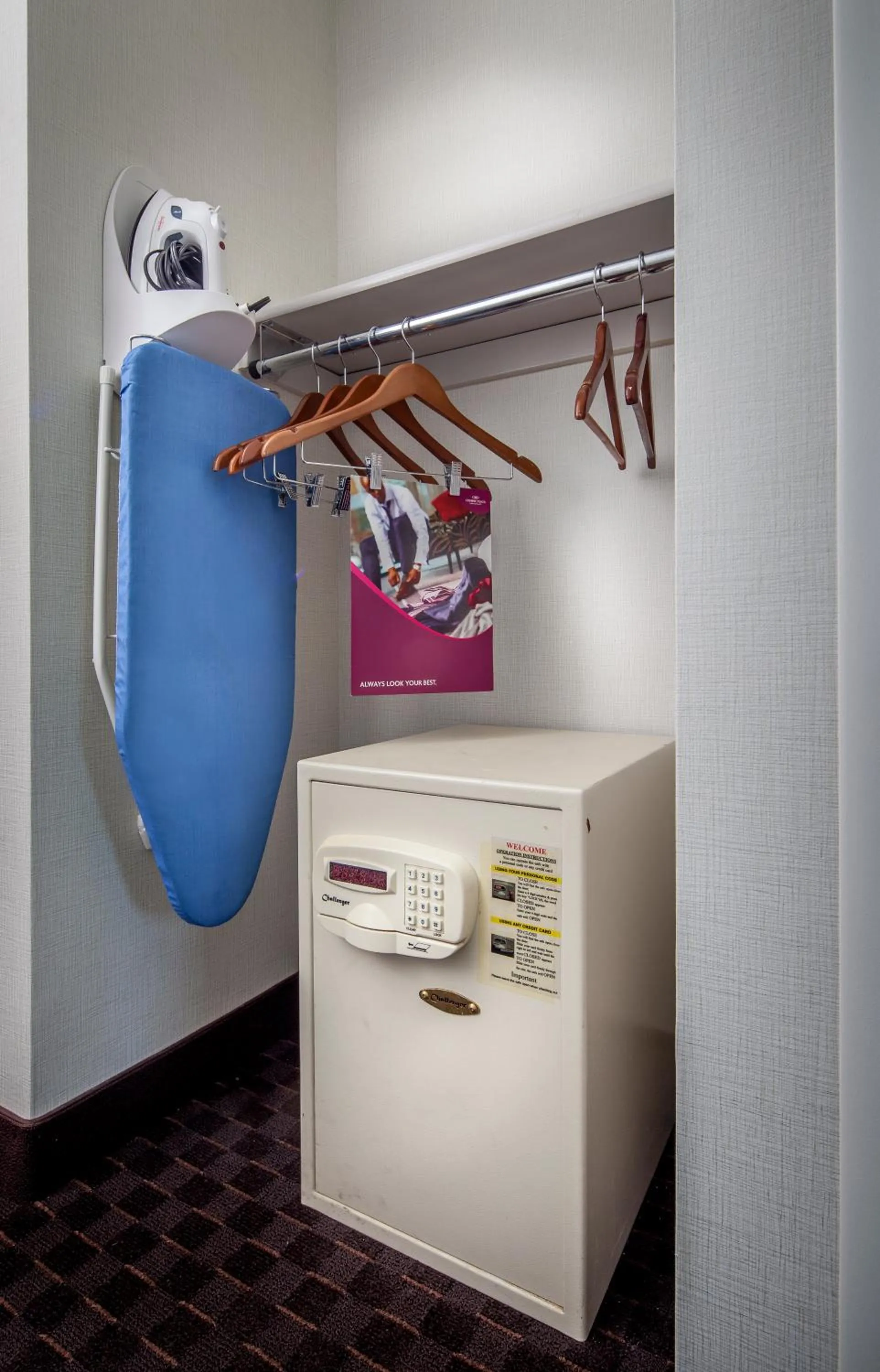 Crowne Plaza Phoenix Airport - PHX by IHG