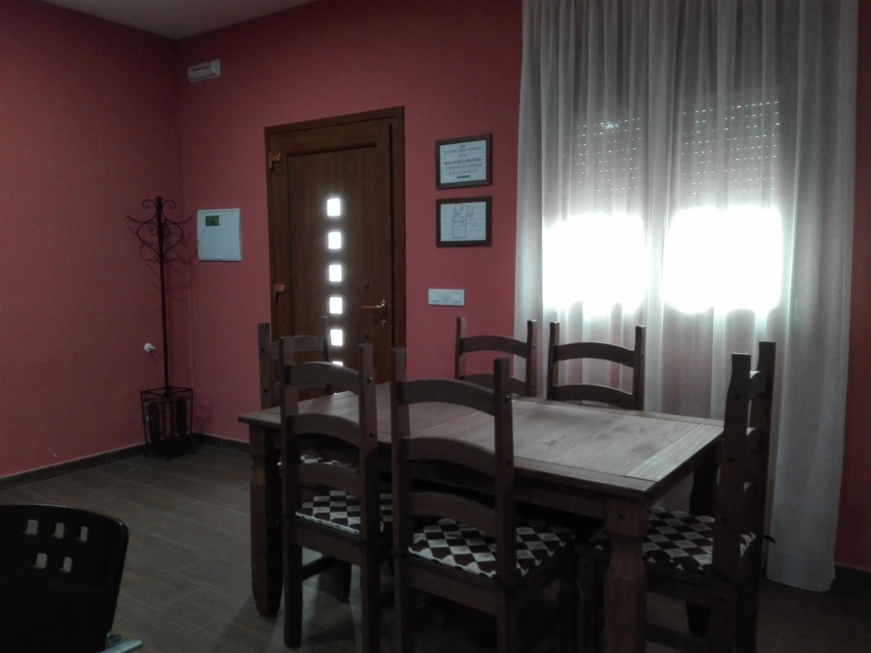 Communal lounge/ TV room in Casa Rural Casa Queta