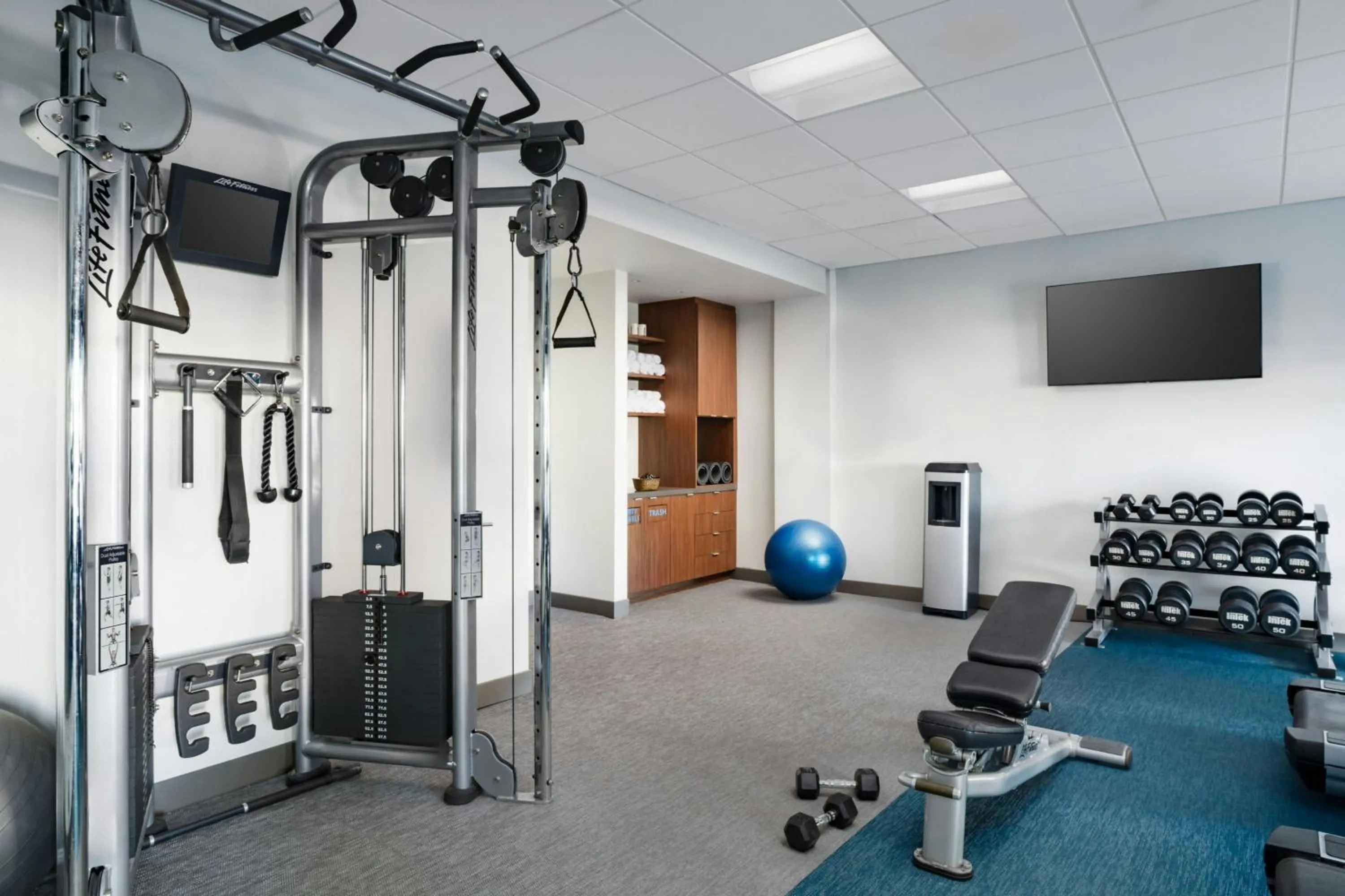 Fitness centre/facilities in Aloft Miami Dadeland