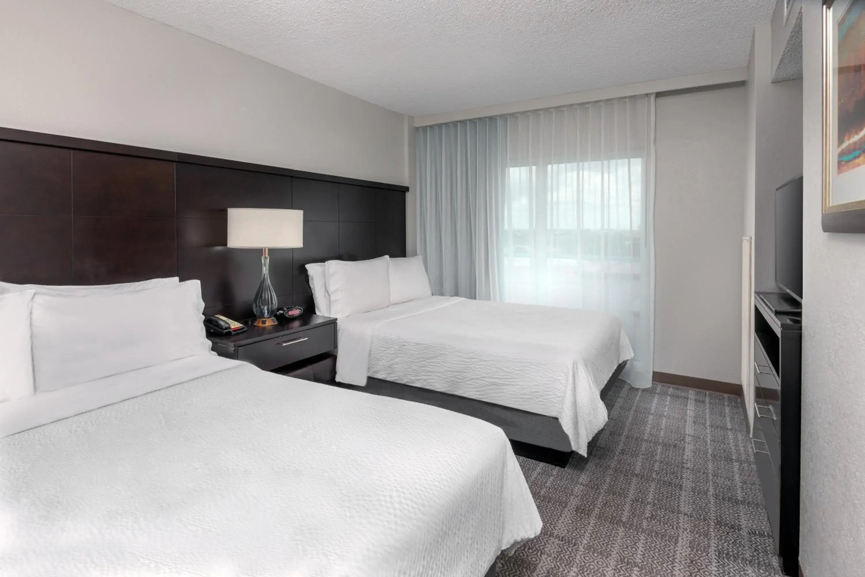 Bed in Staybridge Suites Miami Doral Area by IHG Bed in Staybridge Suites Miami Doral Area by IHG