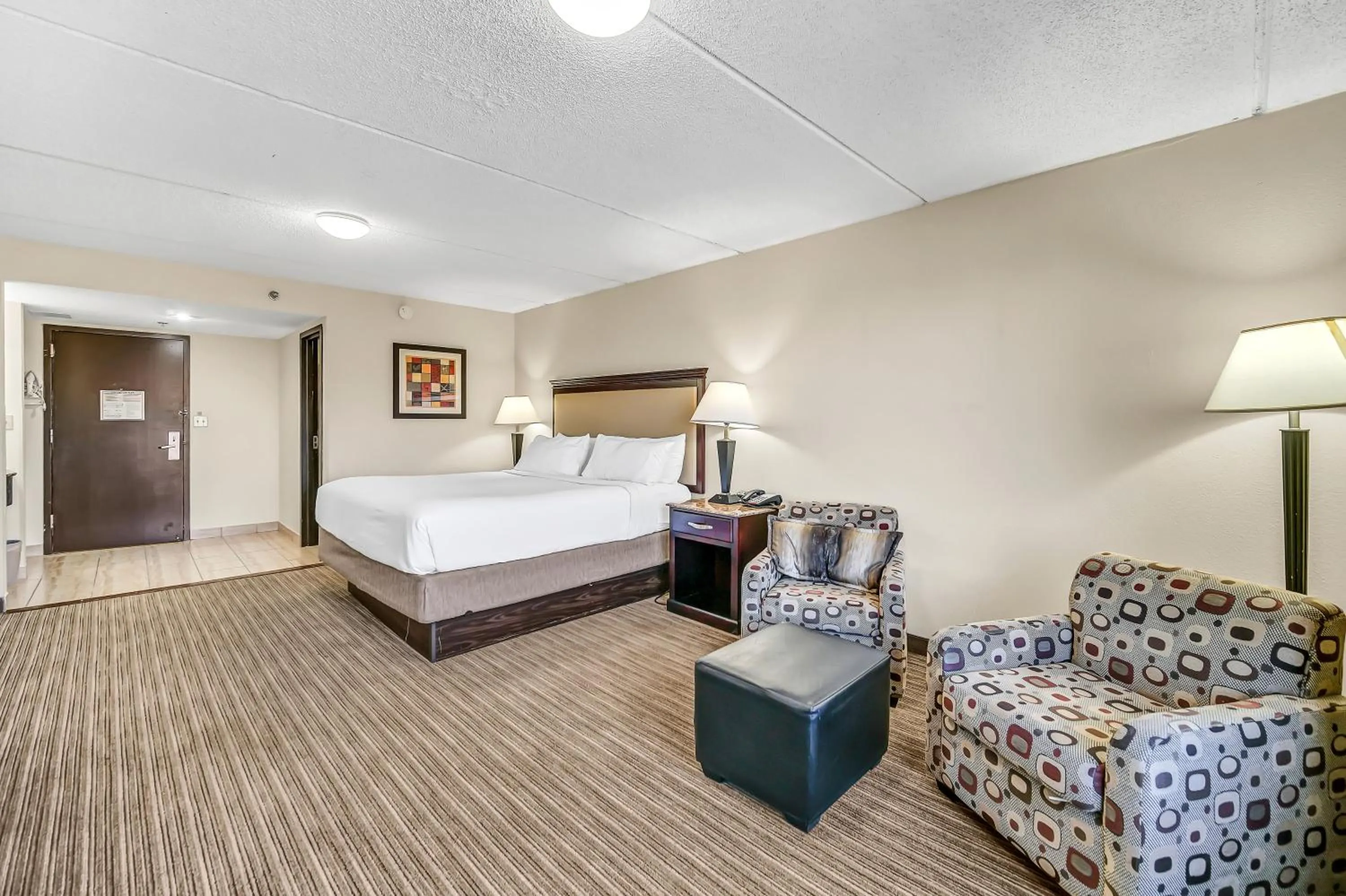 Bed in Radisson Hotel Schaumburg