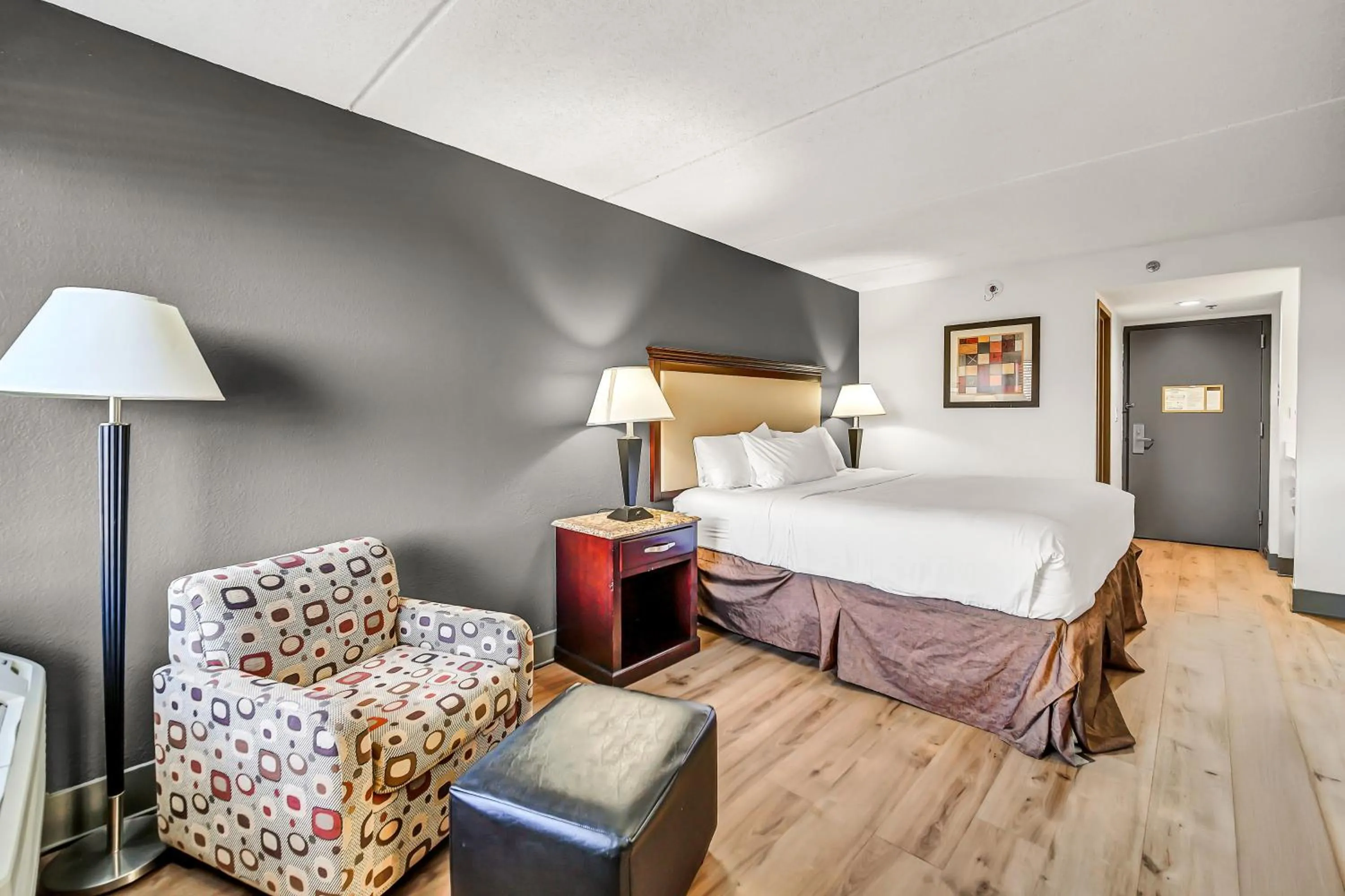 Bed in Radisson Hotel Schaumburg