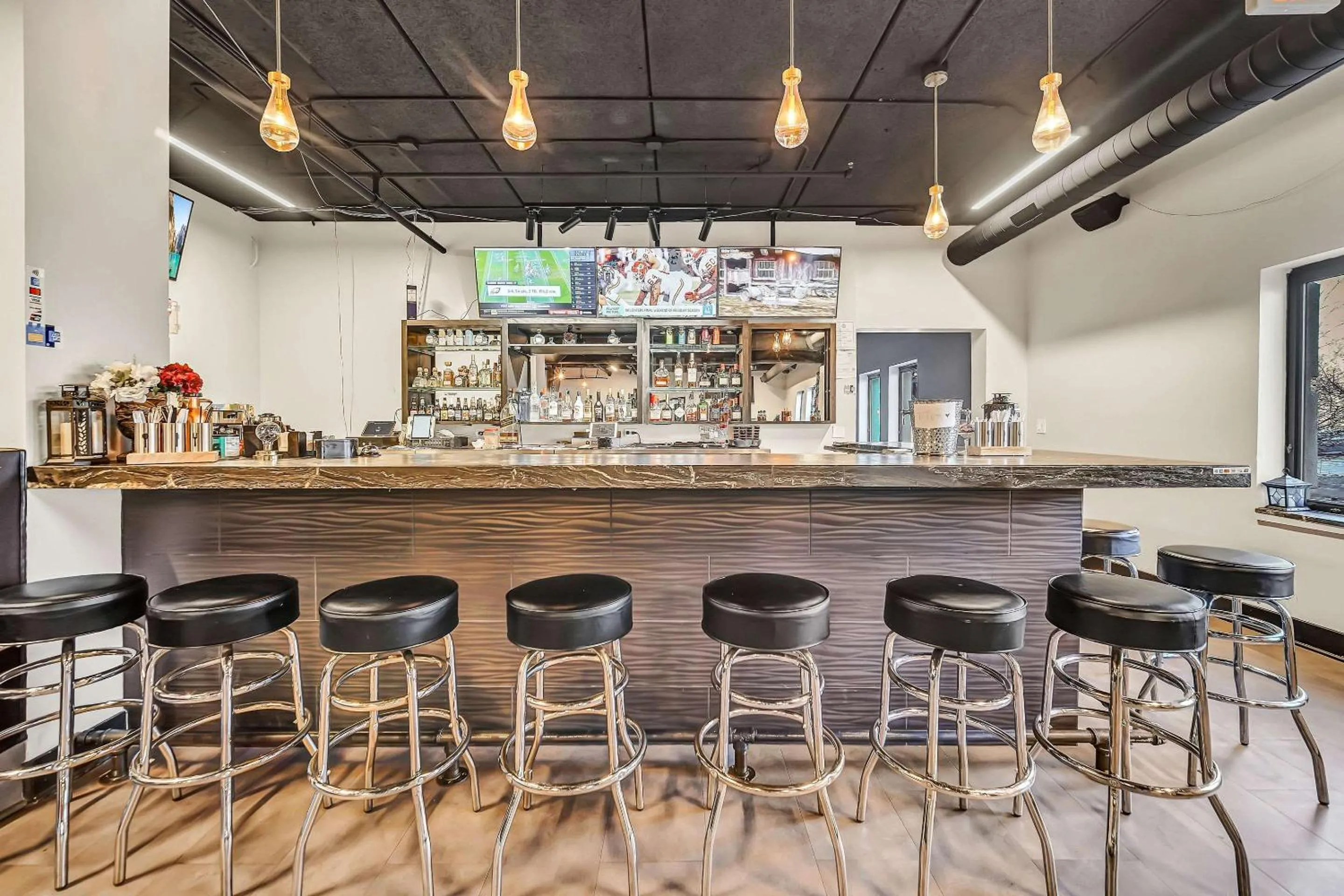 Lounge or bar in Radisson Hotel Schaumburg