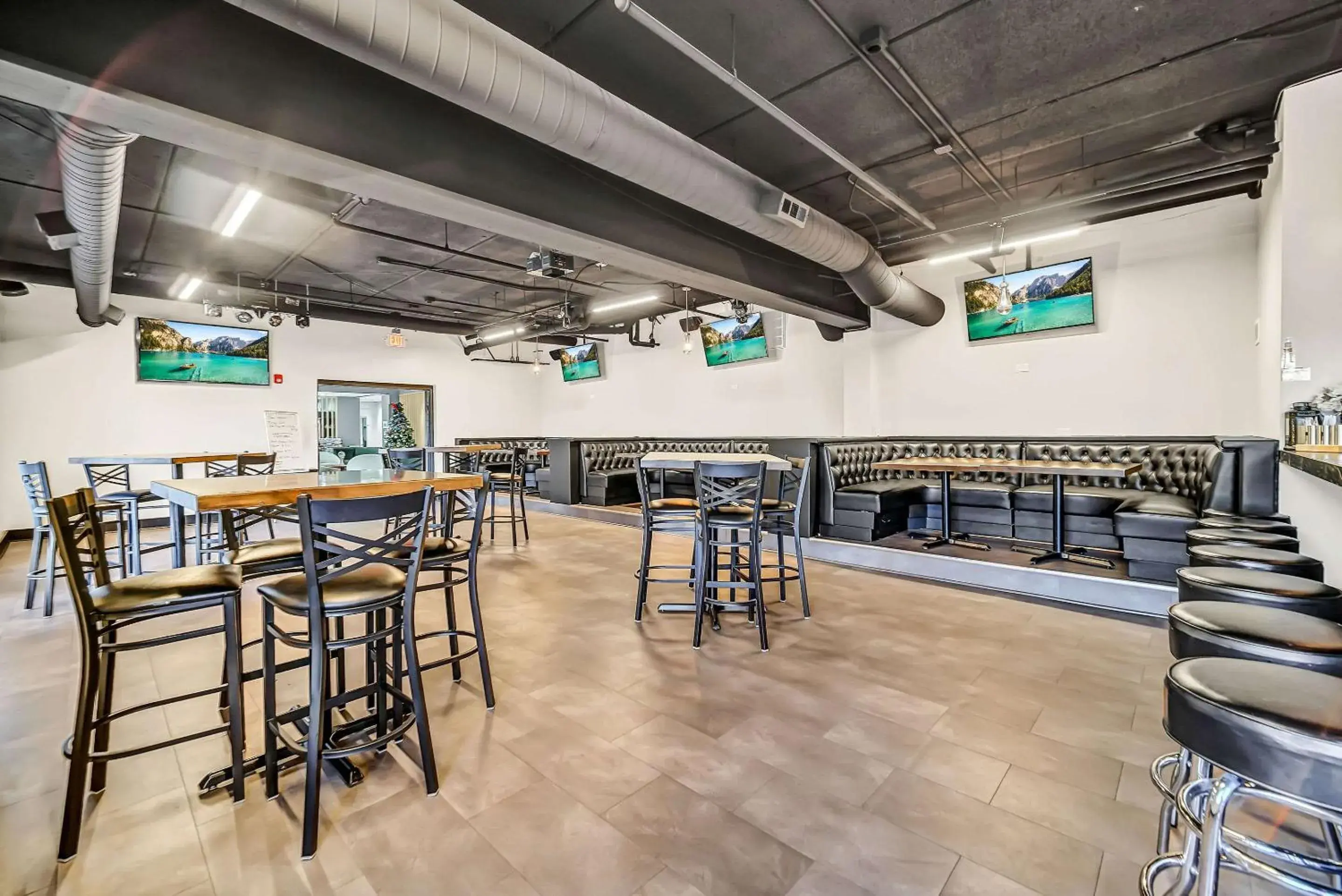 Breakfast in Radisson Hotel Schaumburg Breakfast in Radisson Hotel Schaumburg