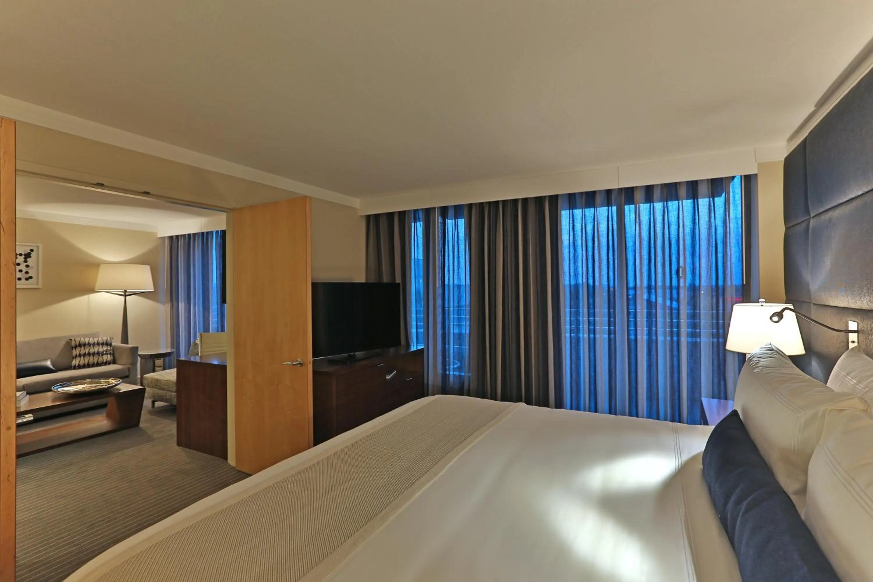 Bedroom, Bed in InterContinental At Doral Miami by IHG