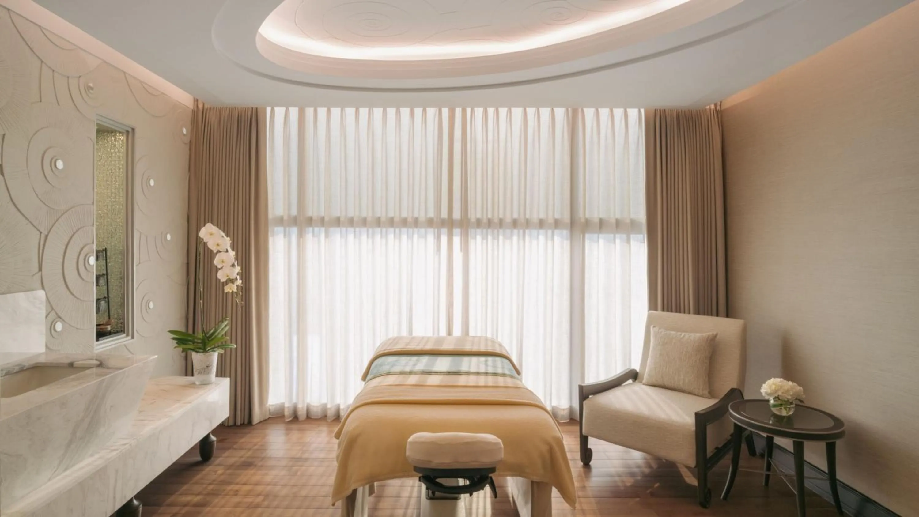 Spa and wellness centre/facilities, Bed in InterContinental At Doral Miami by IHG
