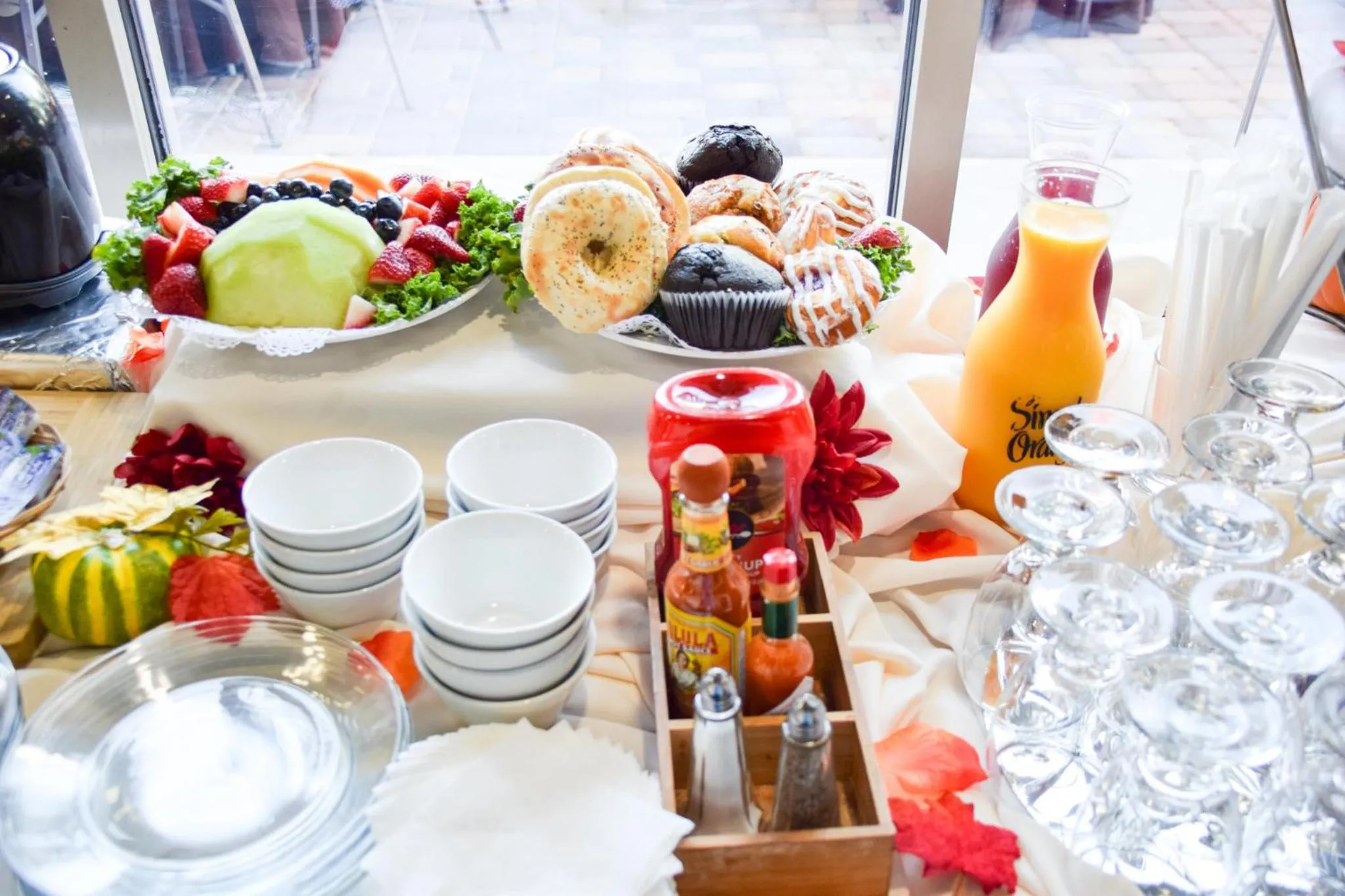 Meeting/conference room in Holiday Inn & Suites Phoenix Airport by IHG