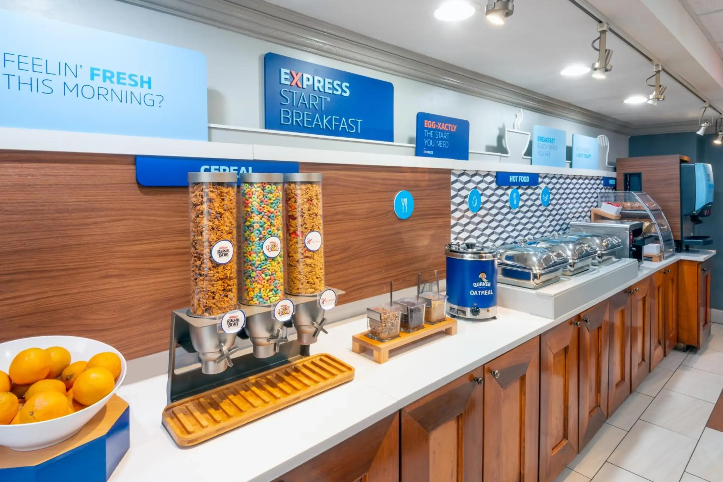 Breakfast in Holiday Inn Express Miami Airport Doral Area by IHG Breakfast in Holiday Inn Express Miami Airport Doral Area by IHG