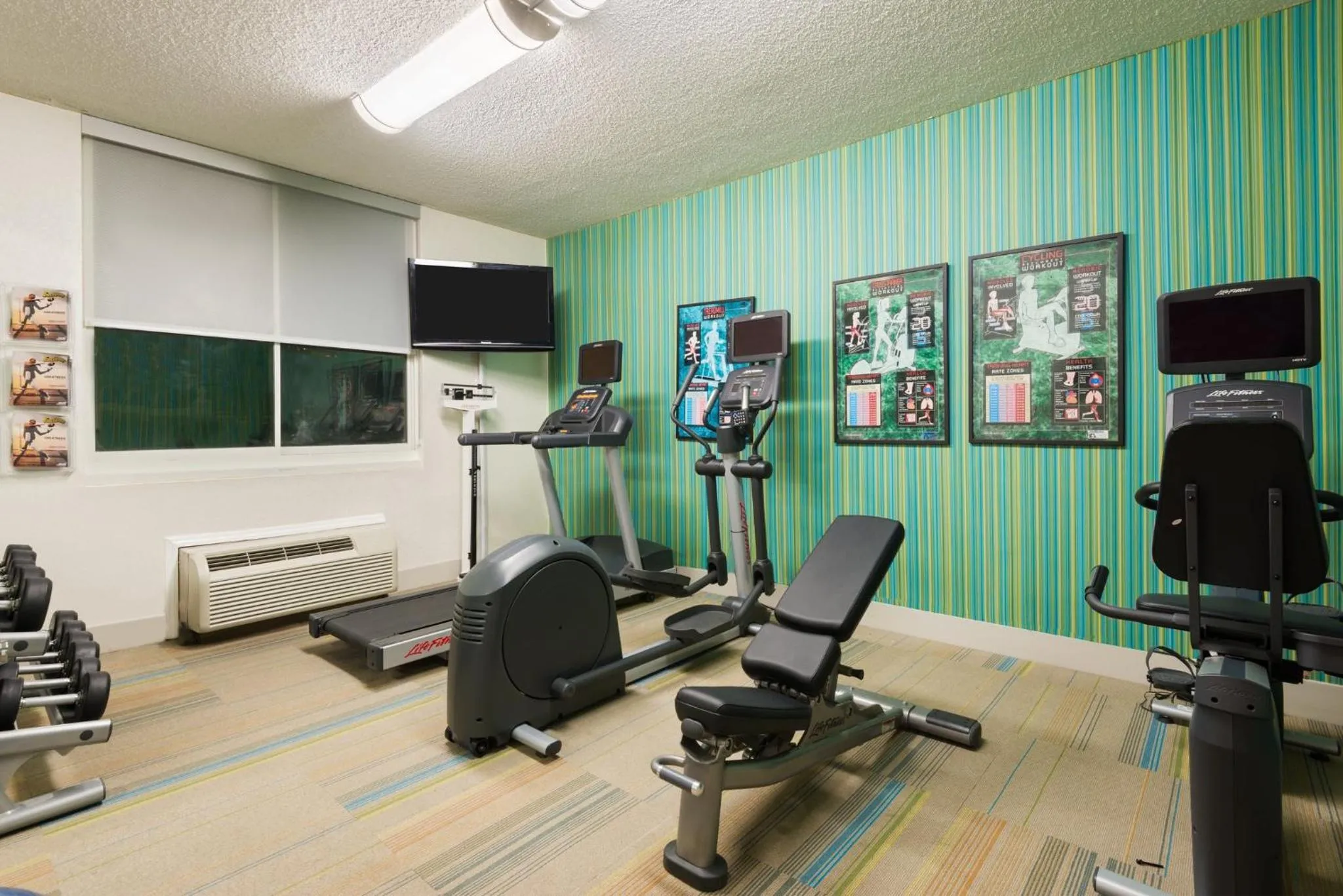 Spa and wellness centre/facilities in Holiday Inn Express Miami Airport Doral Area by IHG