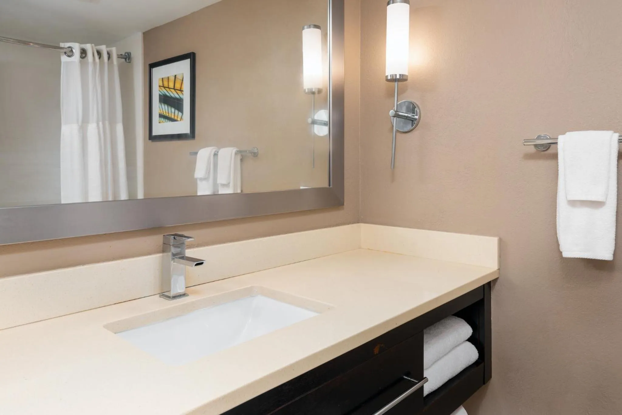 Bathroom in Holiday Inn Miami-Doral Area by IHG