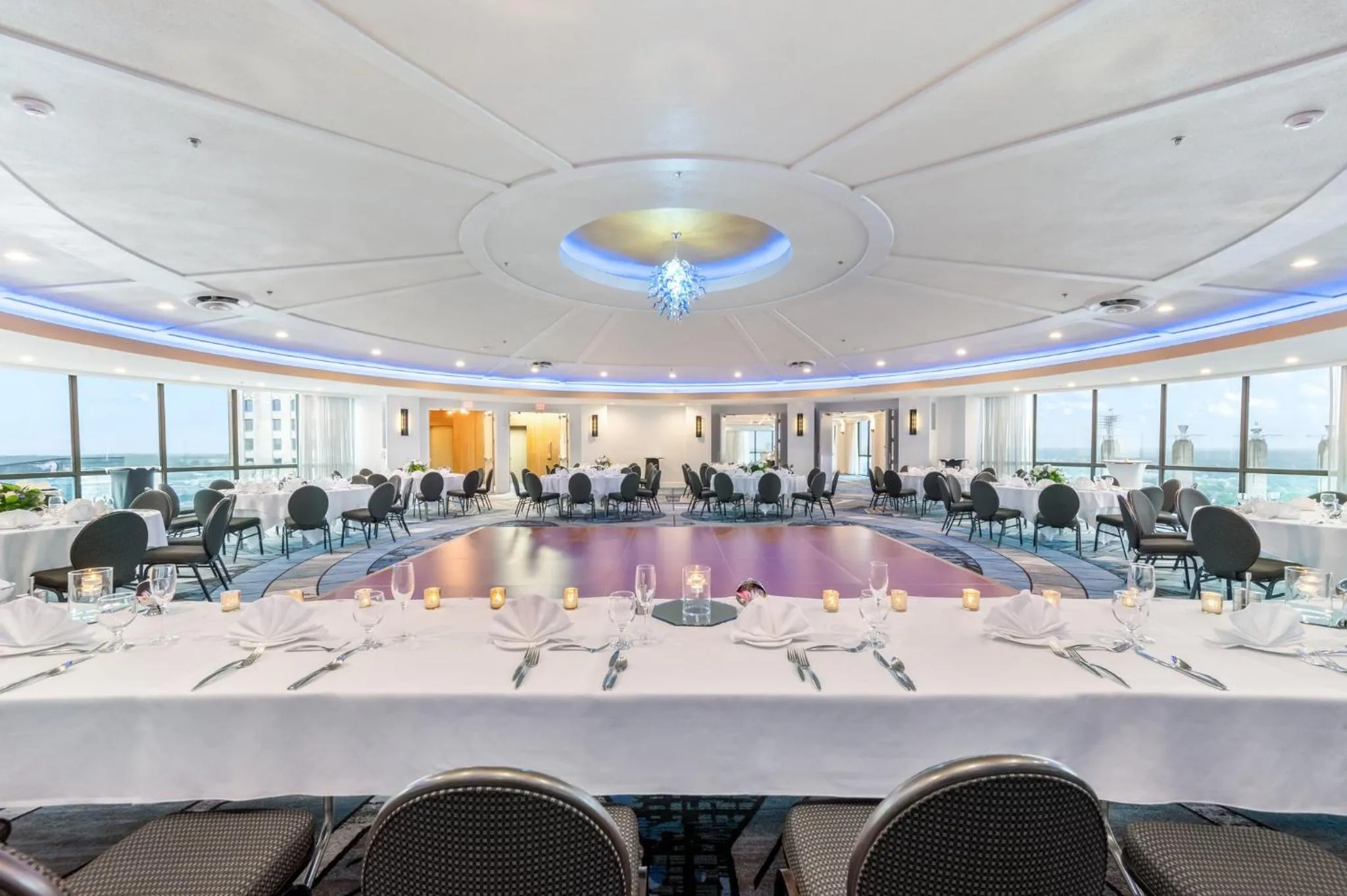 Meeting/conference room in Crowne Plaza Kansas City Downtown by IHG