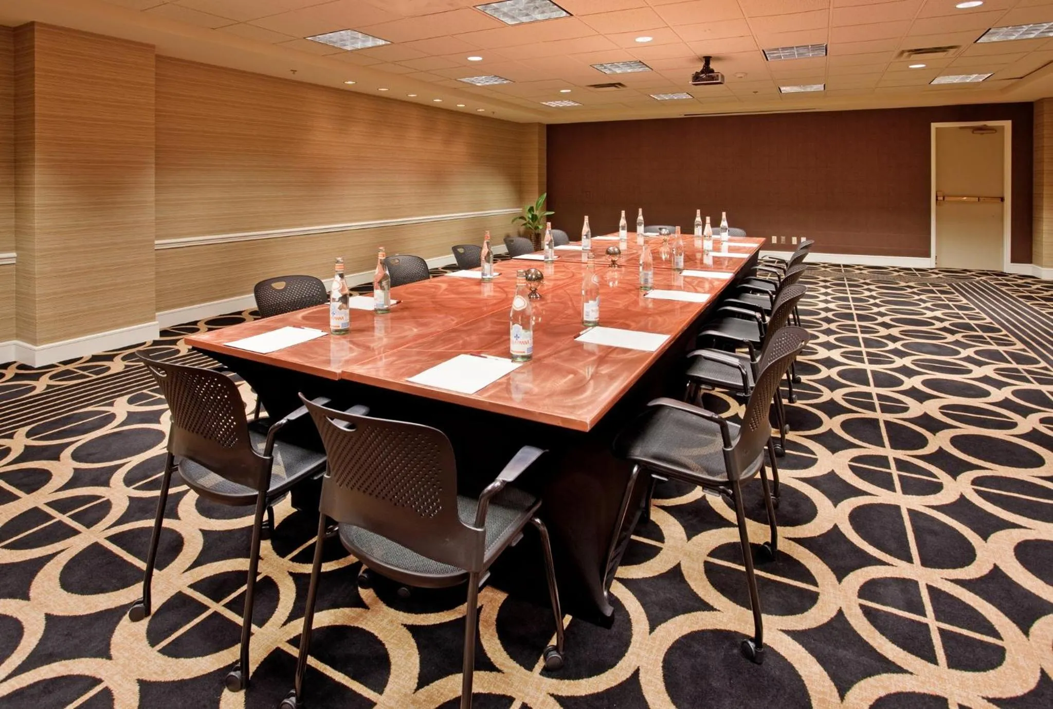 Spa and wellness centre/facilities in Crowne Plaza Kansas City Downtown by IHG