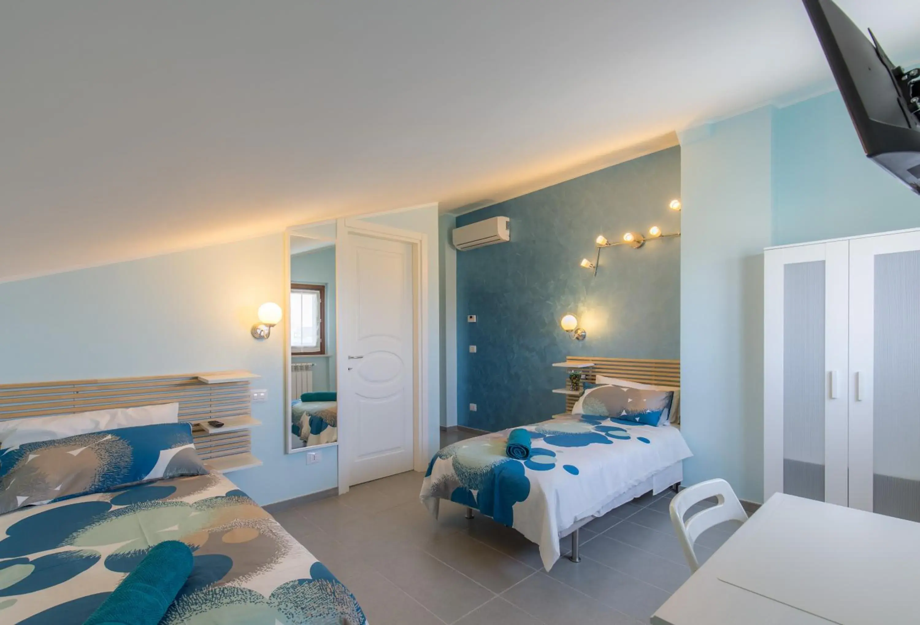Twin Room with Private Bathroom - single occupancy in BellaVista B&B Twin Room with Private Bathroom - single occupancy in BellaVista B&B
