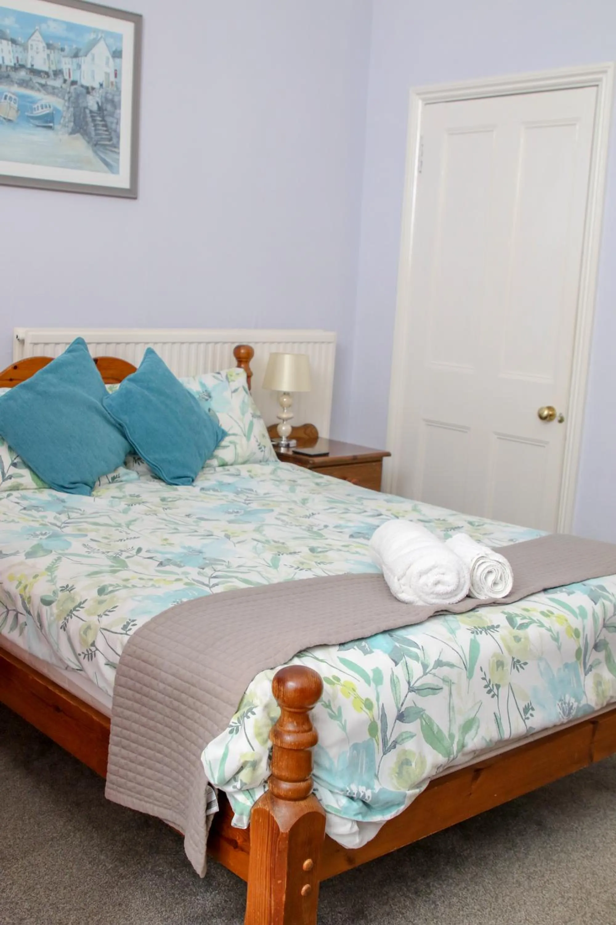 Bedroom, Bed in Spring Garden Guest House