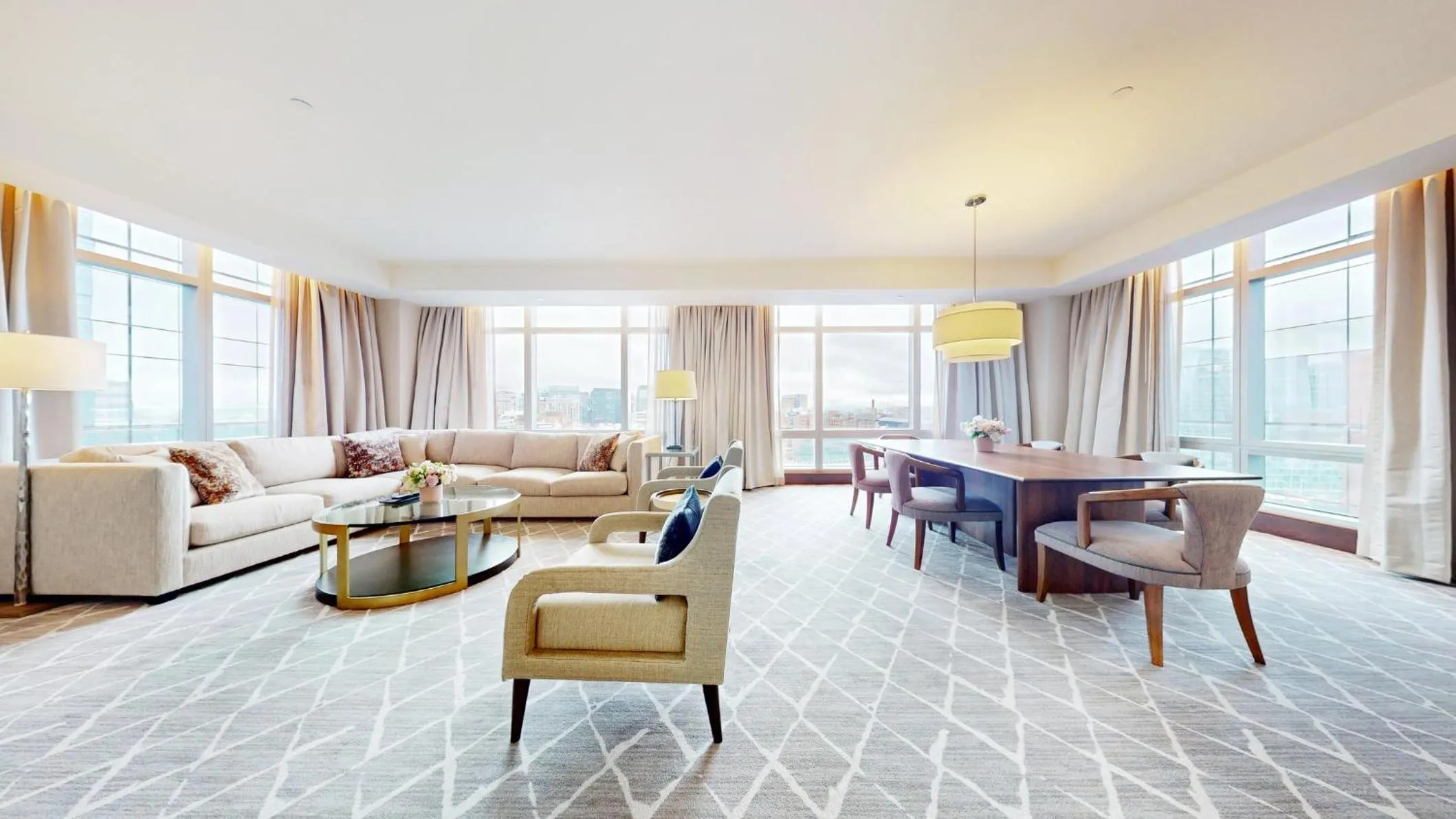 Photo of the whole room in InterContinental Boston by IHG