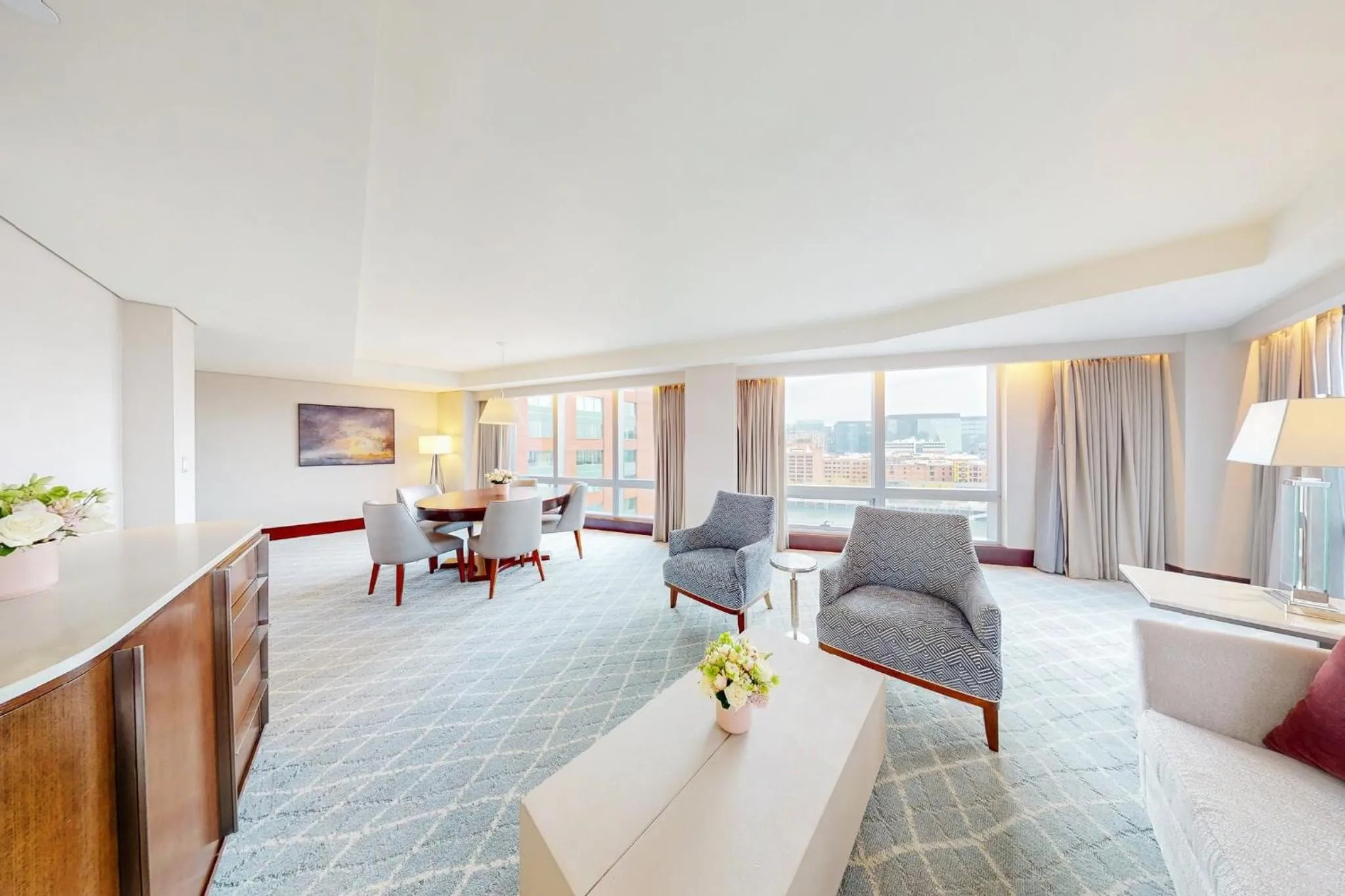 Photo of the whole room in InterContinental Boston by IHG